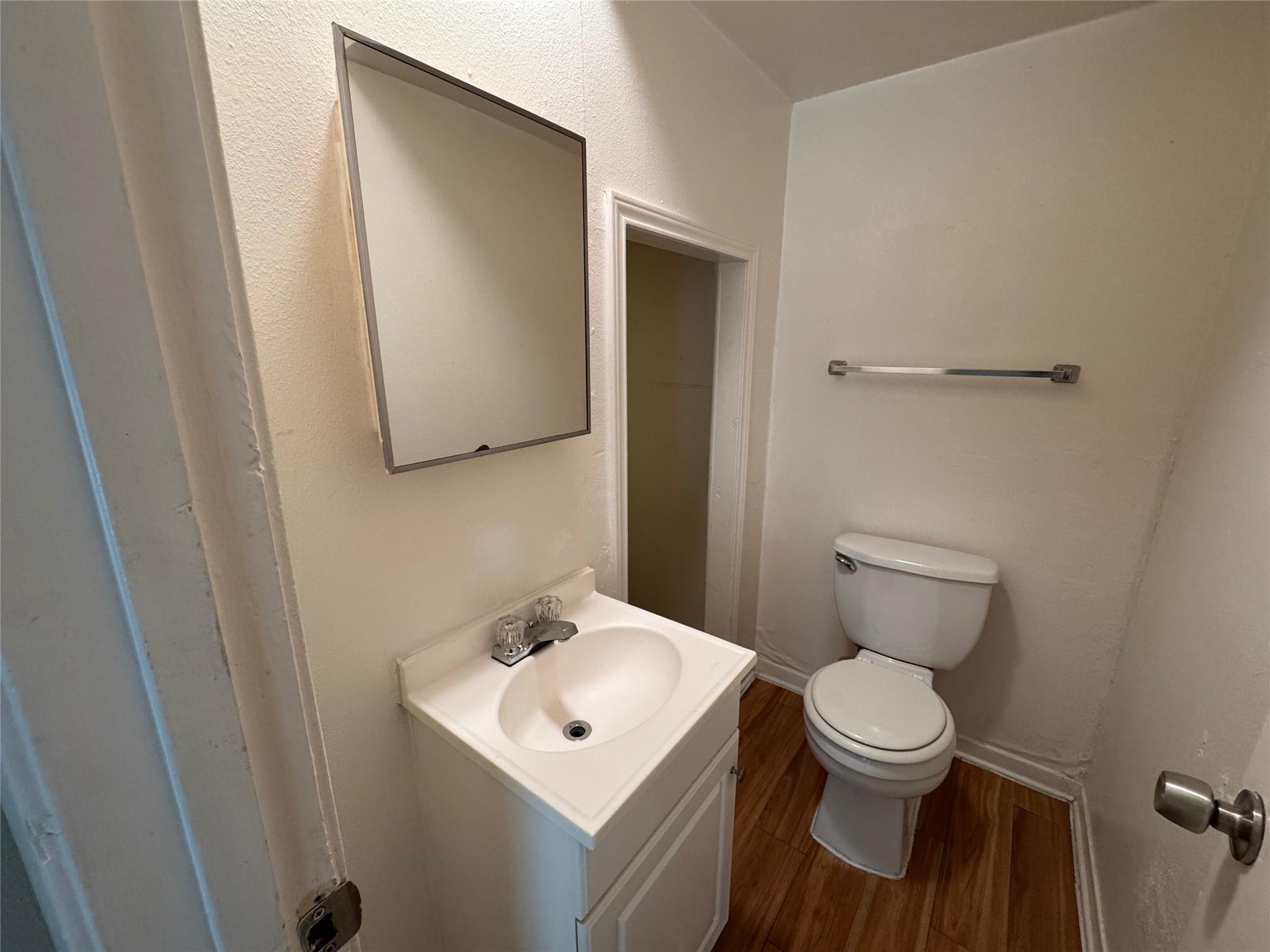 4902 West Wind Trl #103 Property Photo 6