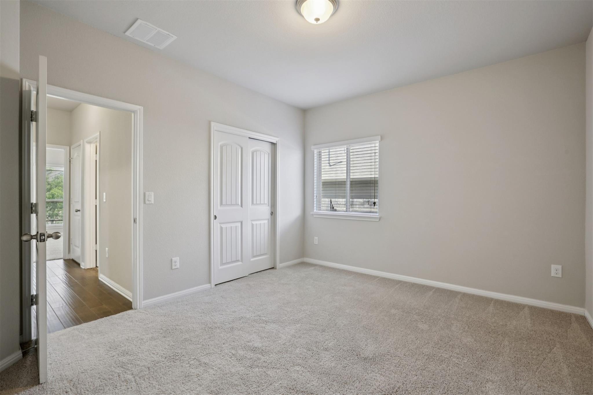 109 Serrano St Property Photo 17