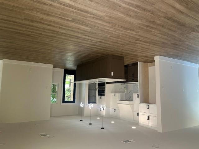 804 Hi Cir W #a Property Photo 2