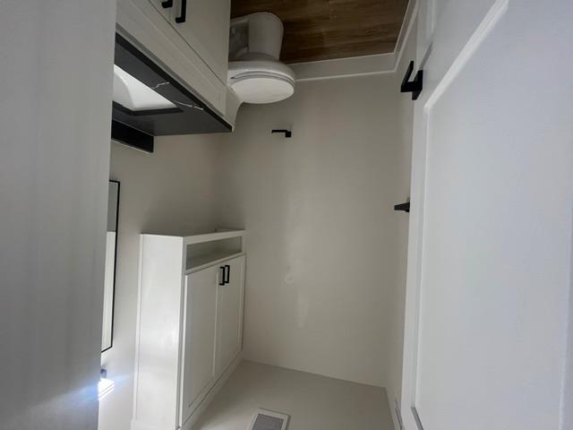 804 Hi Cir W #a Property Photo 9