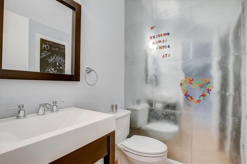 1307 Kinney Ave 162 Property Photo 15