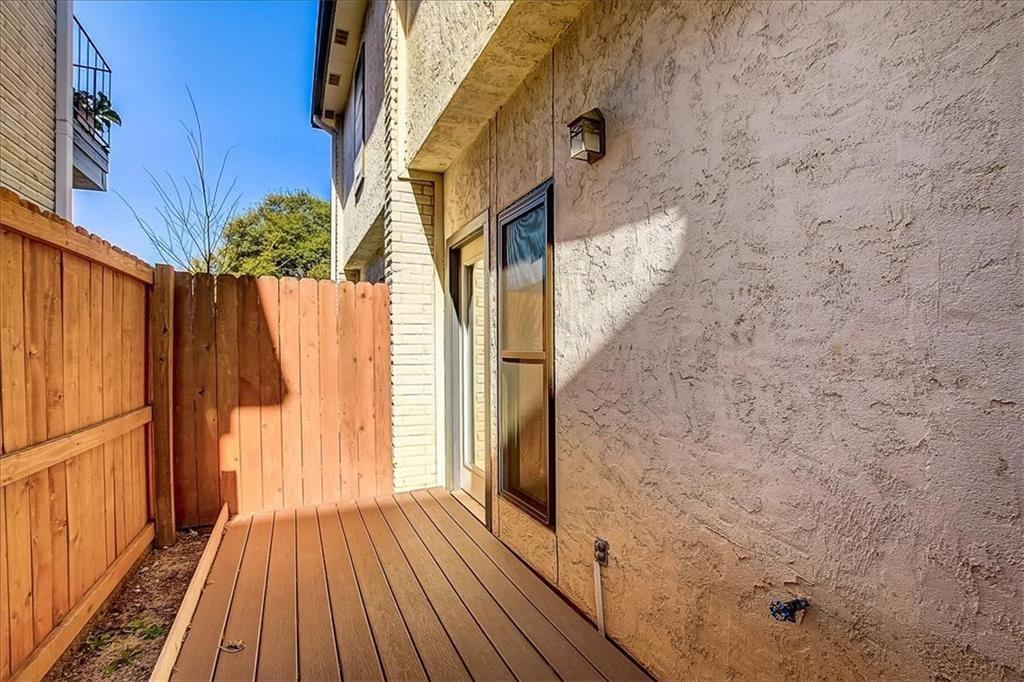 1307 Kinney Ave 162 Property Photo 27