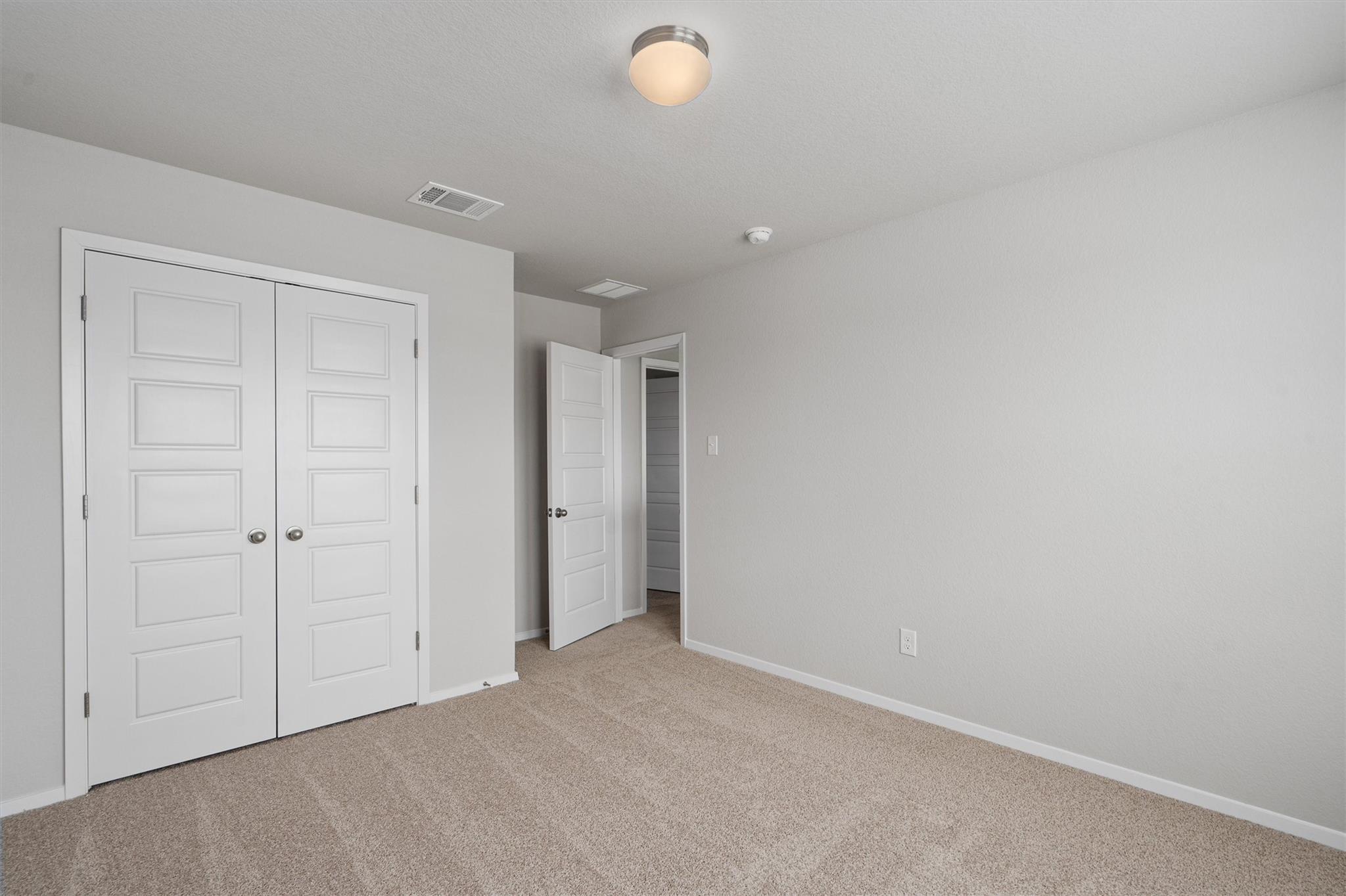 621 Running Creek Dr Property Photo 30