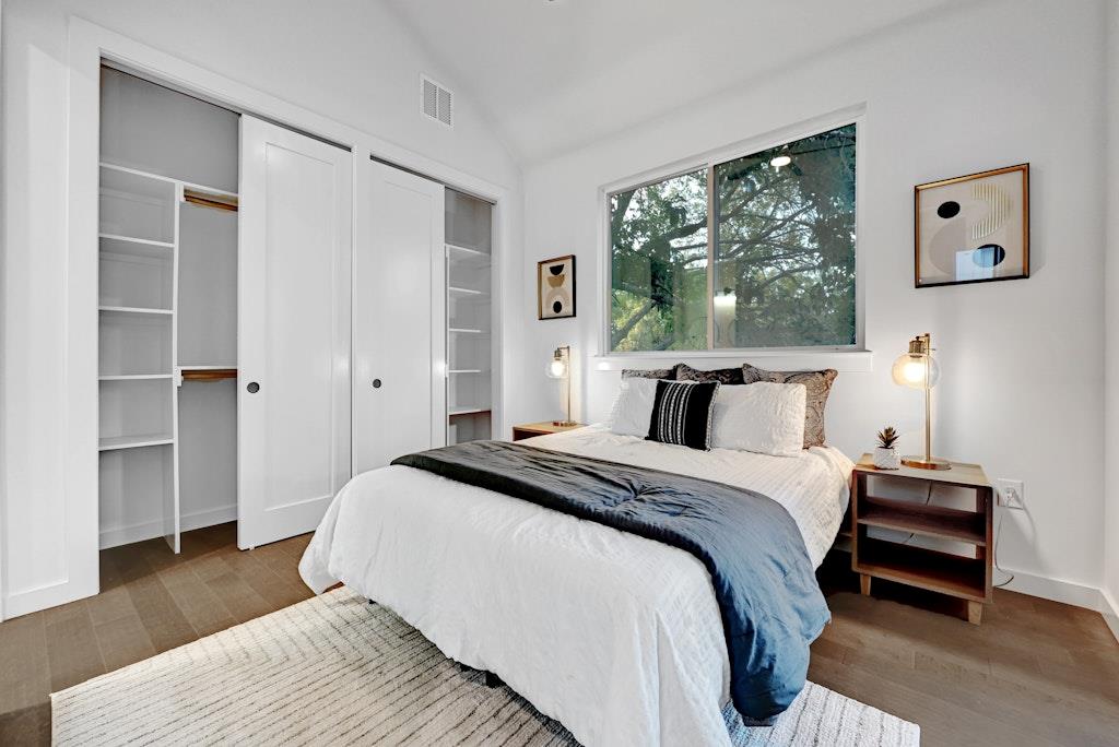 6210 Larch Ter #b Property Photo 15