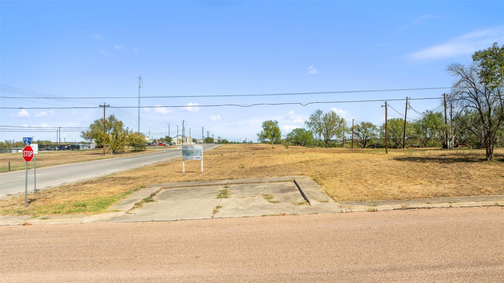 711-1 Avenue N St Property Photo 3