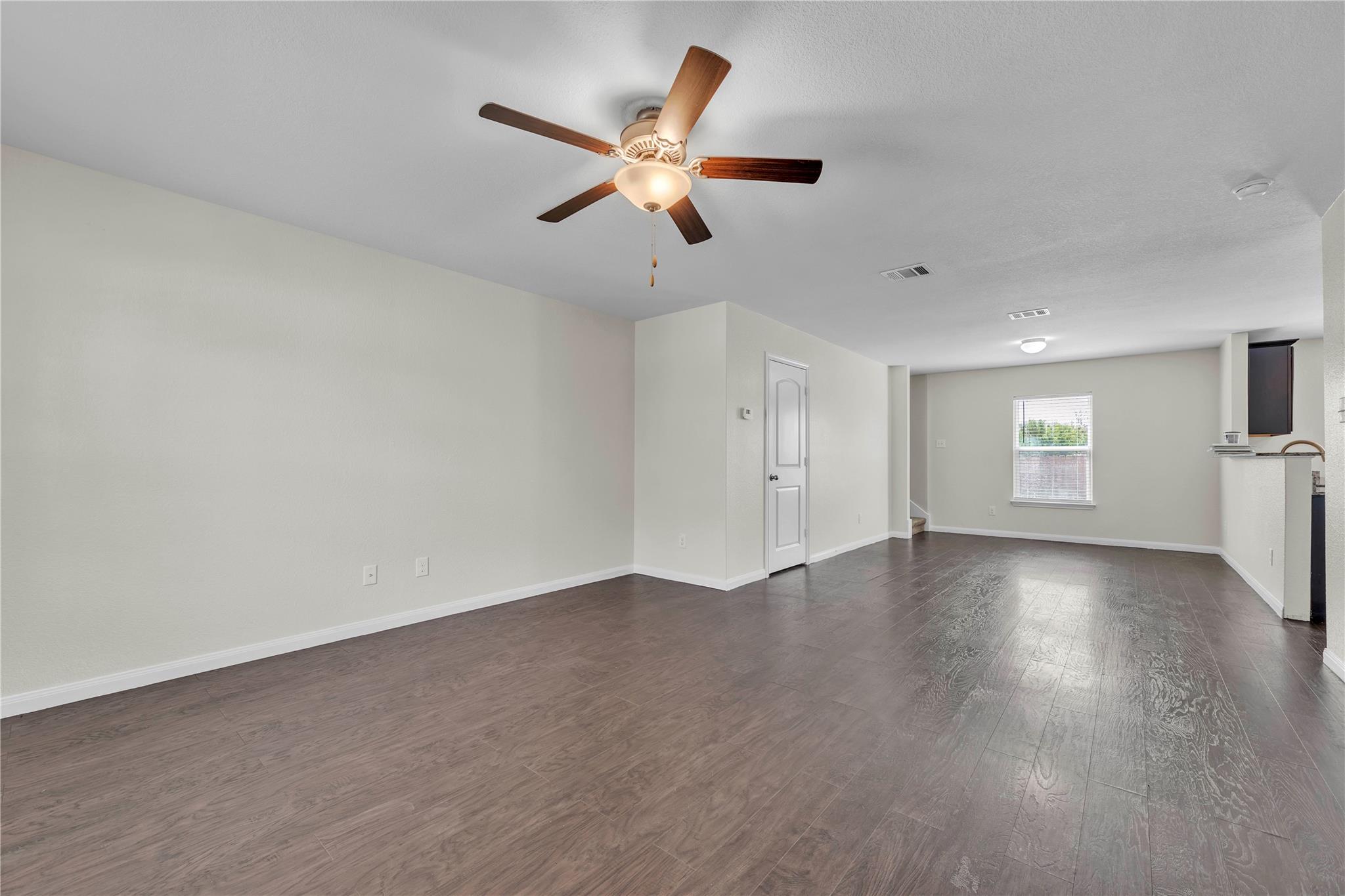 5021 Cressler Ln #29g Property Photo 4