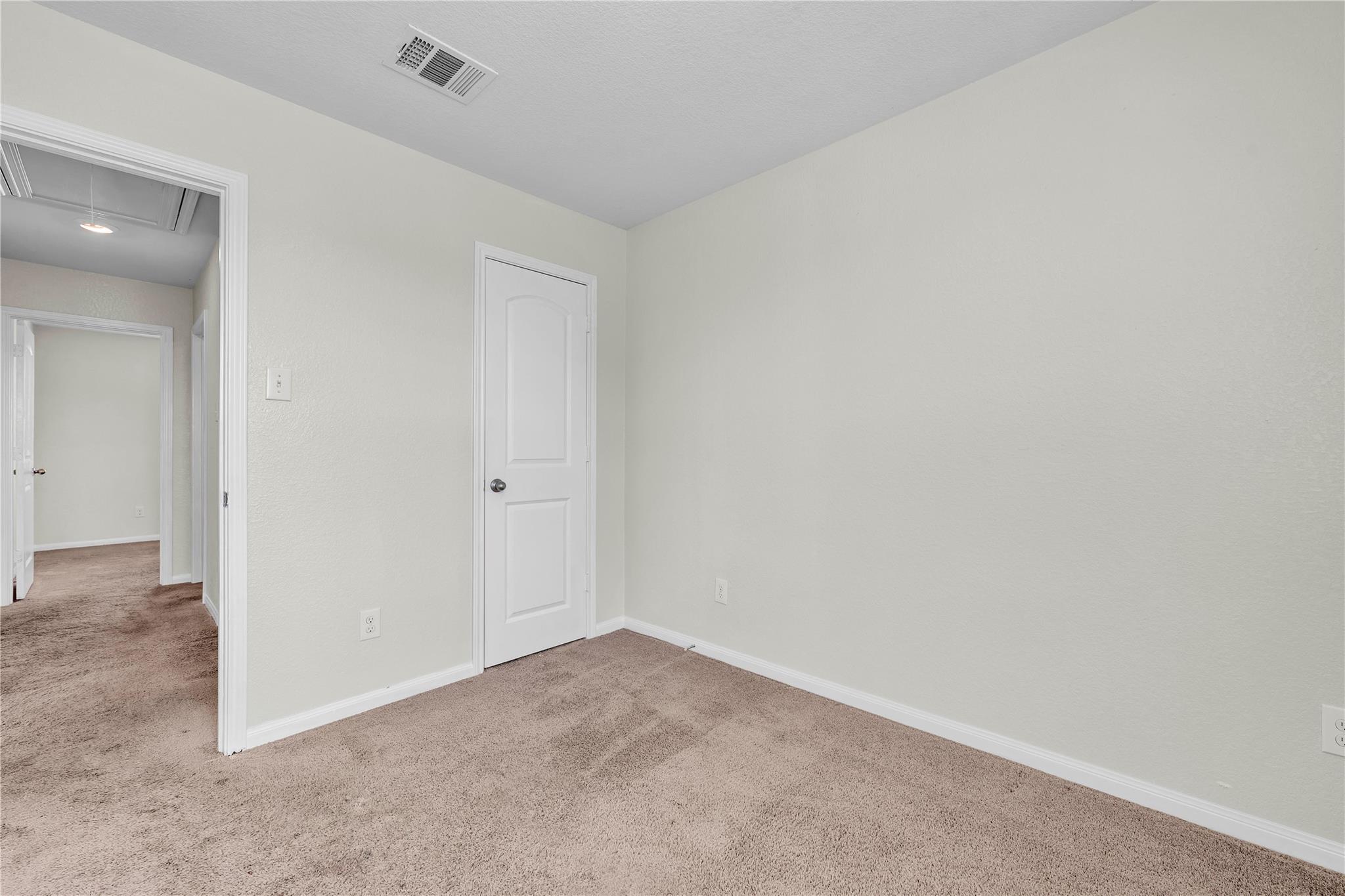 5021 Cressler Ln #29g Property Photo 14