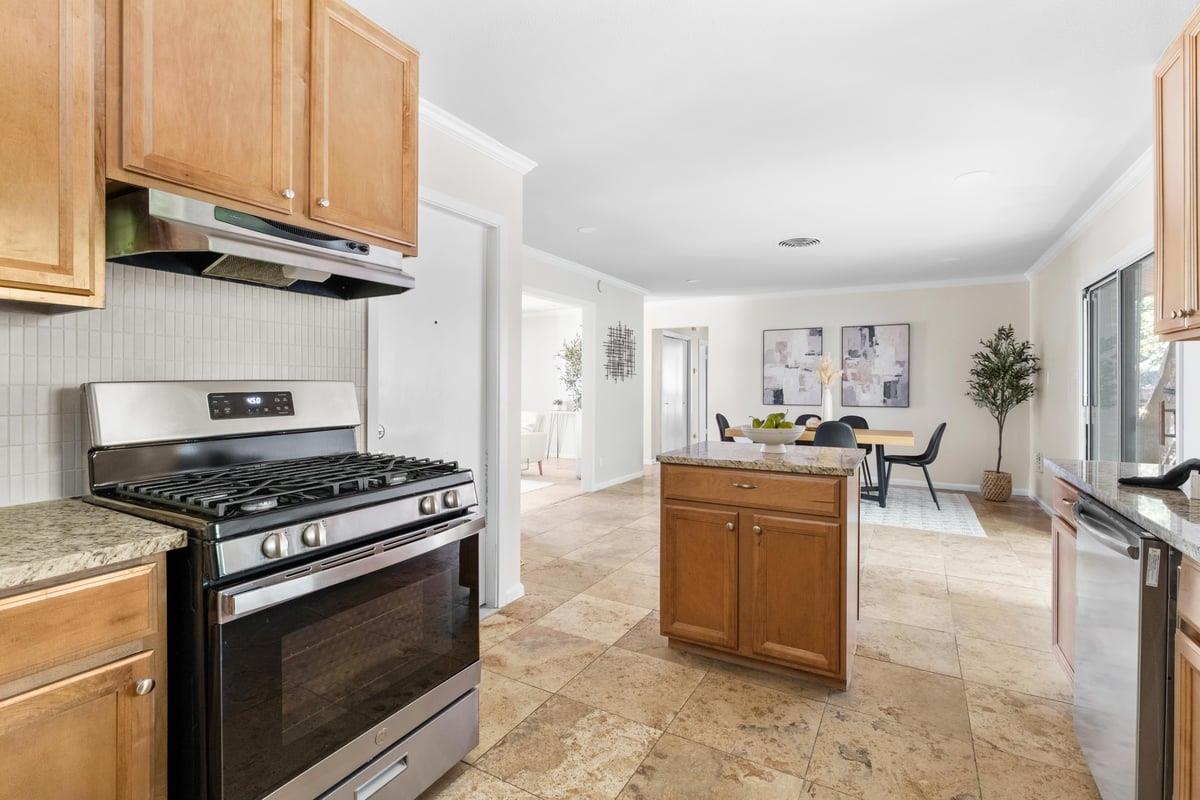 1621 Wheless Ln Property Photo 10