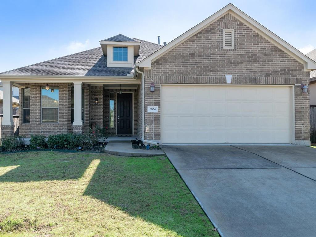 2104 Granite Hill Dr Property Photo