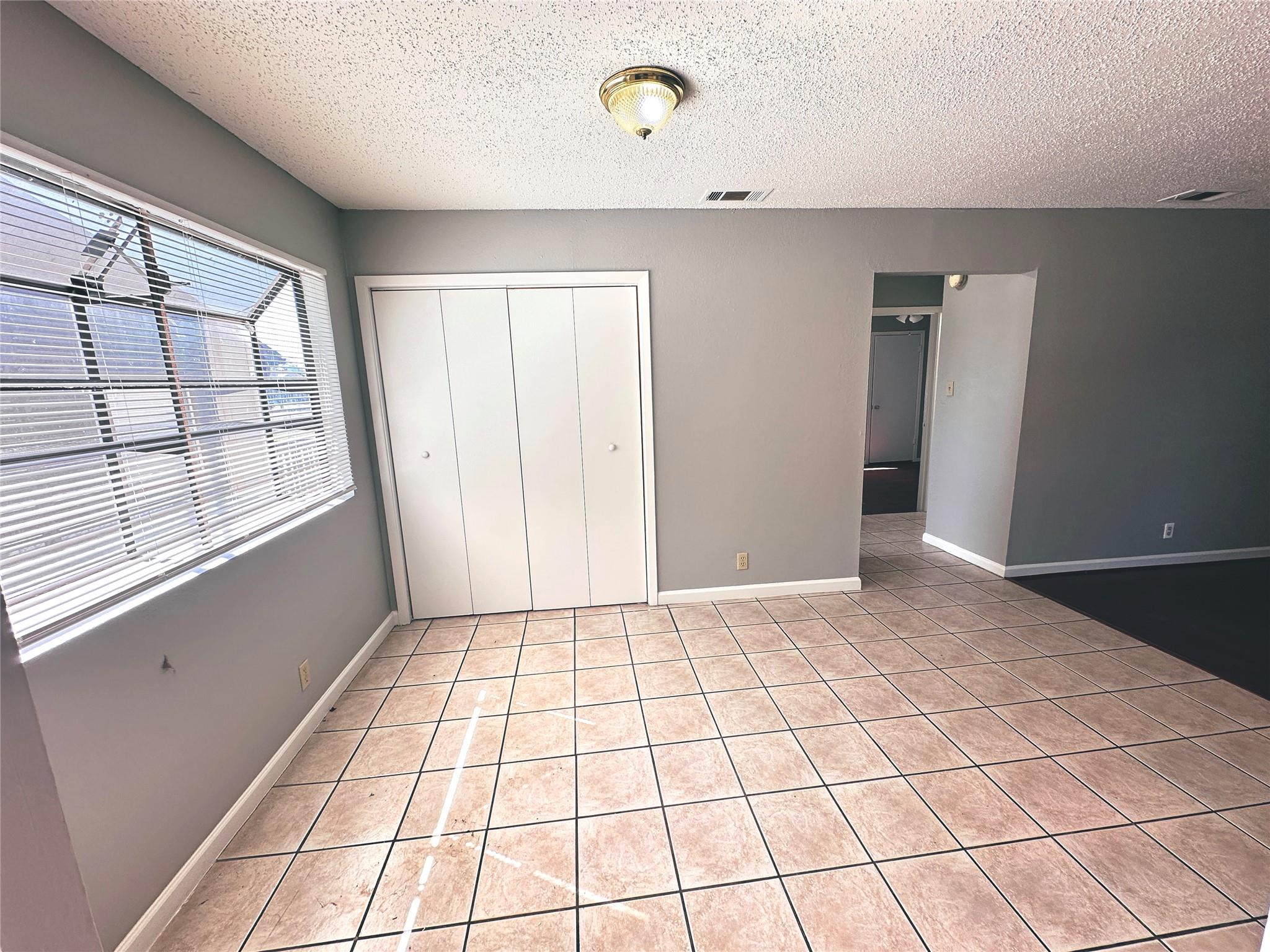9808 Roxanna Dr #c Property Photo 13