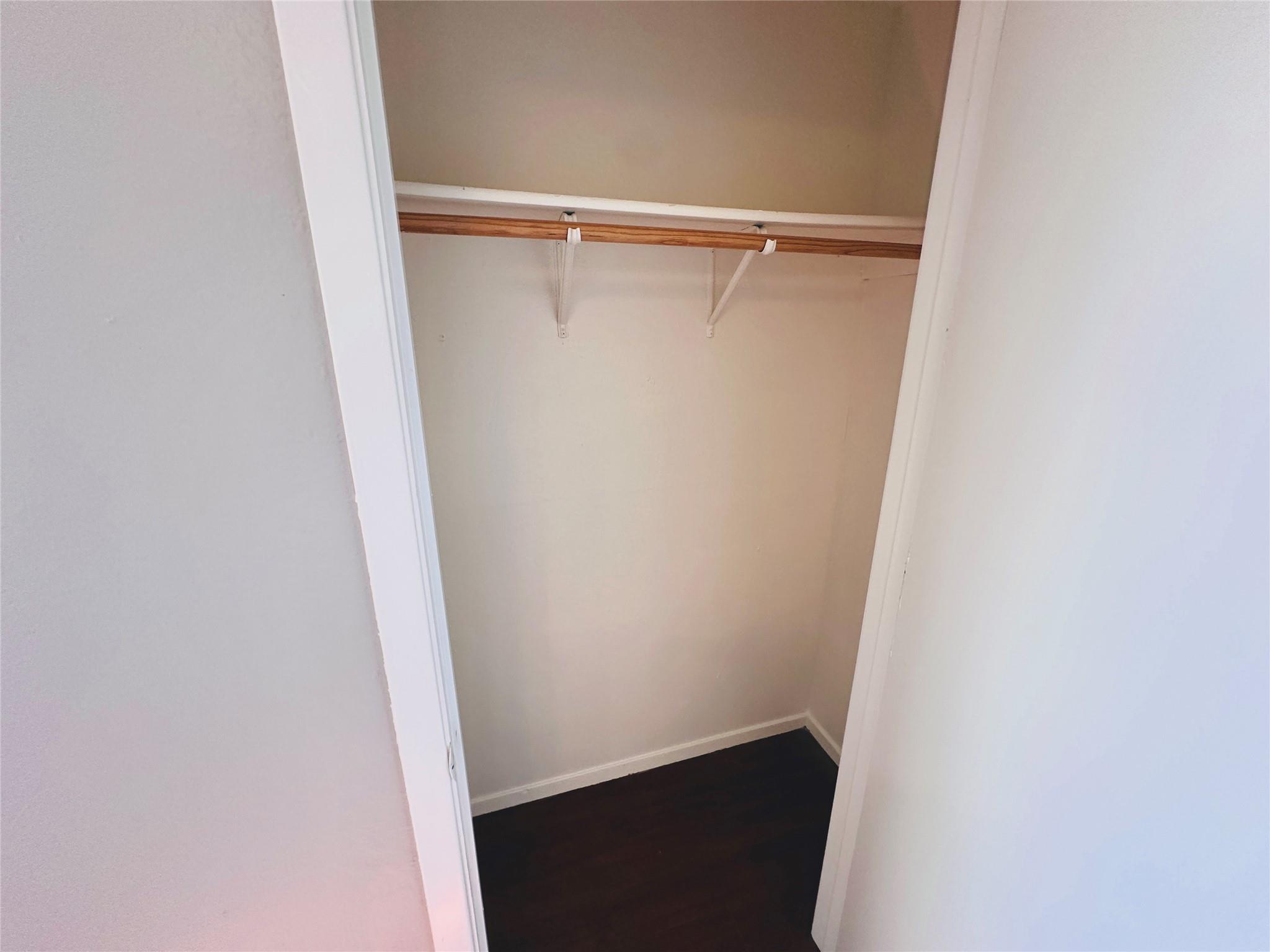 9808 Roxanna Dr #c Property Photo 28