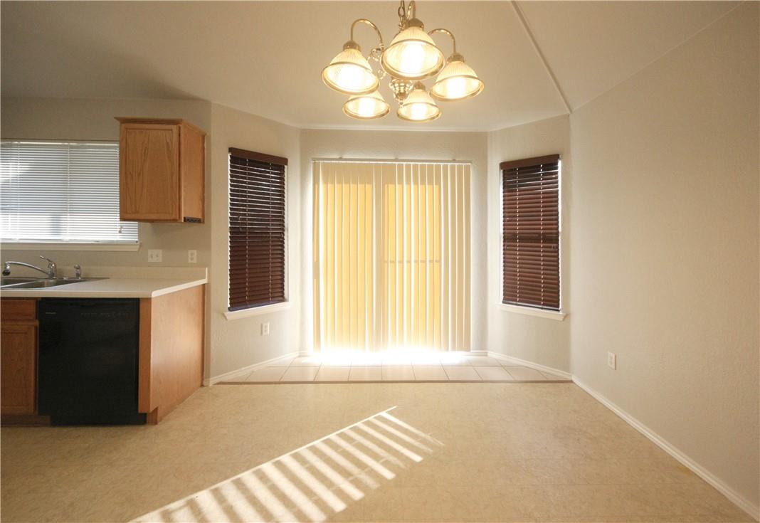 2001 Charlotte Way Property Photo 5