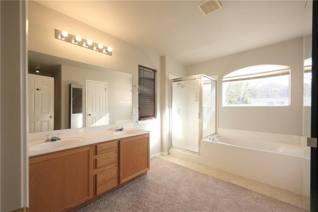 2001 Charlotte Way Property Photo 18
