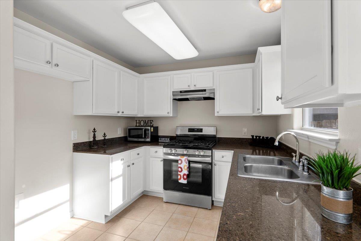 6001 Perlita None Property Photo 17