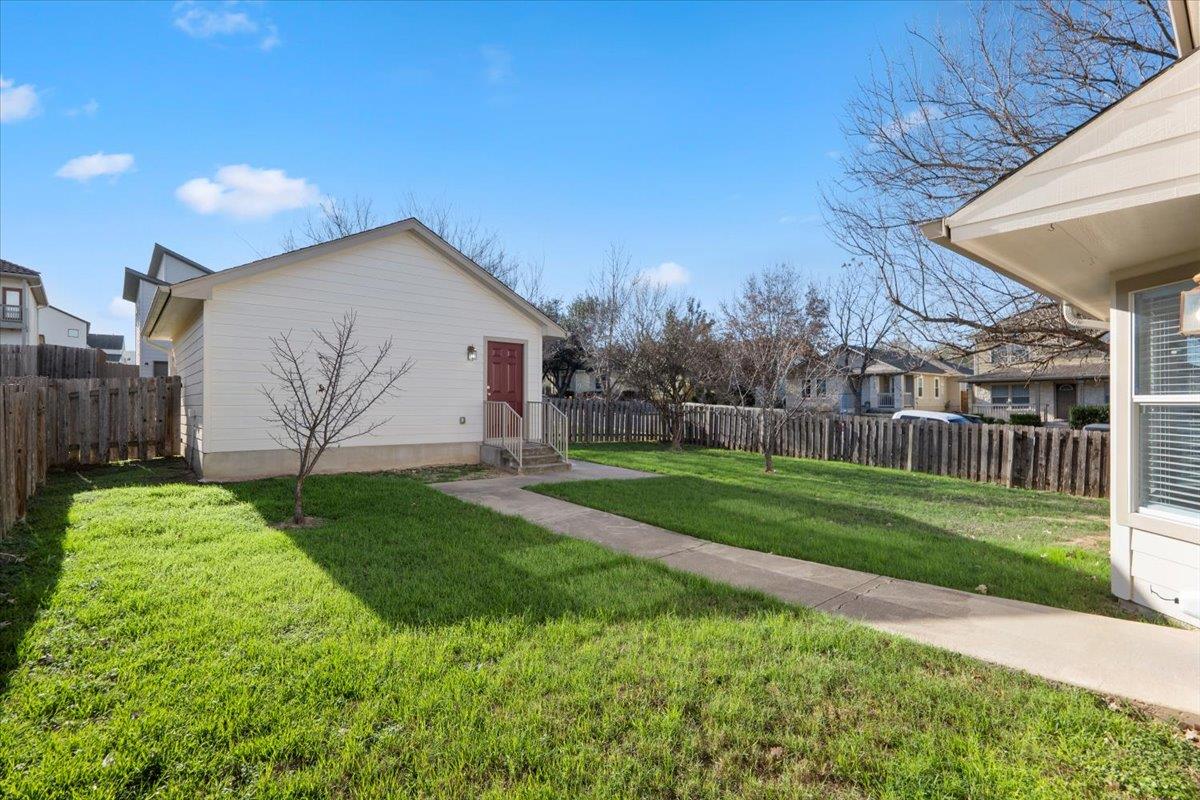 6001 Perlita None Property Photo 33