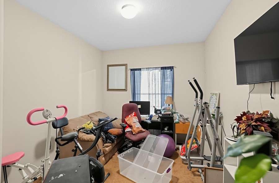 11408 Hereford St Property Photo 10