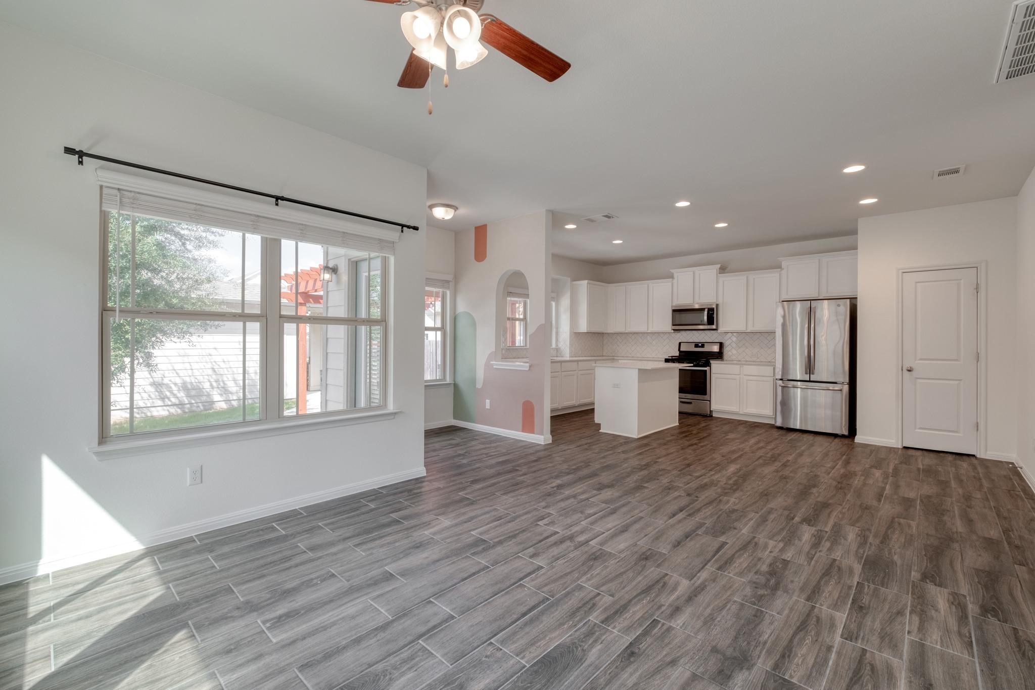 17921 Lungo St Property Photo 10