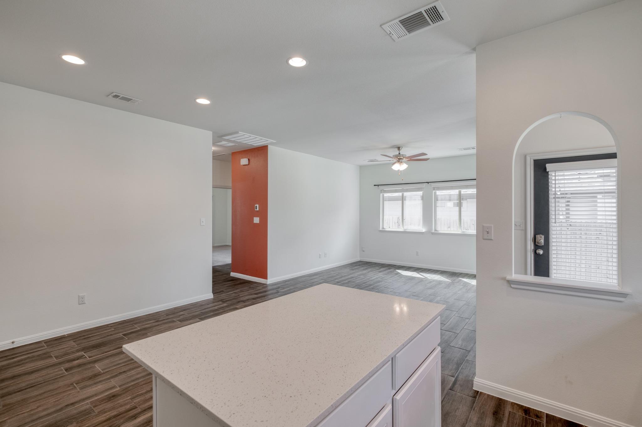 17921 Lungo St Property Photo 14