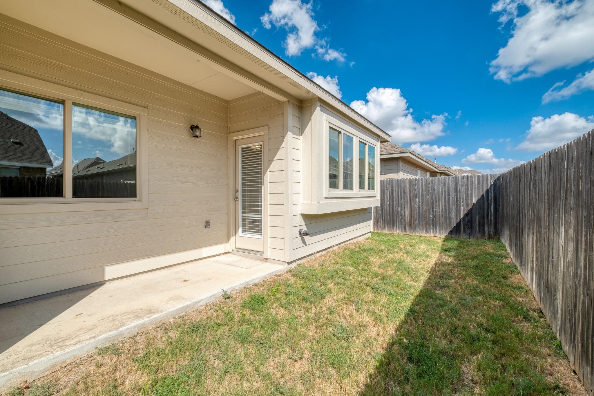17921 Lungo St Property Photo 24