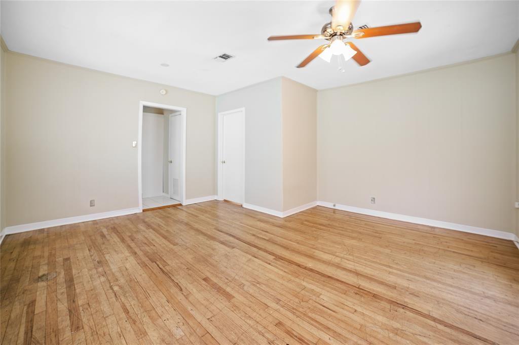 310 Franklin Blvd Property Photo 2