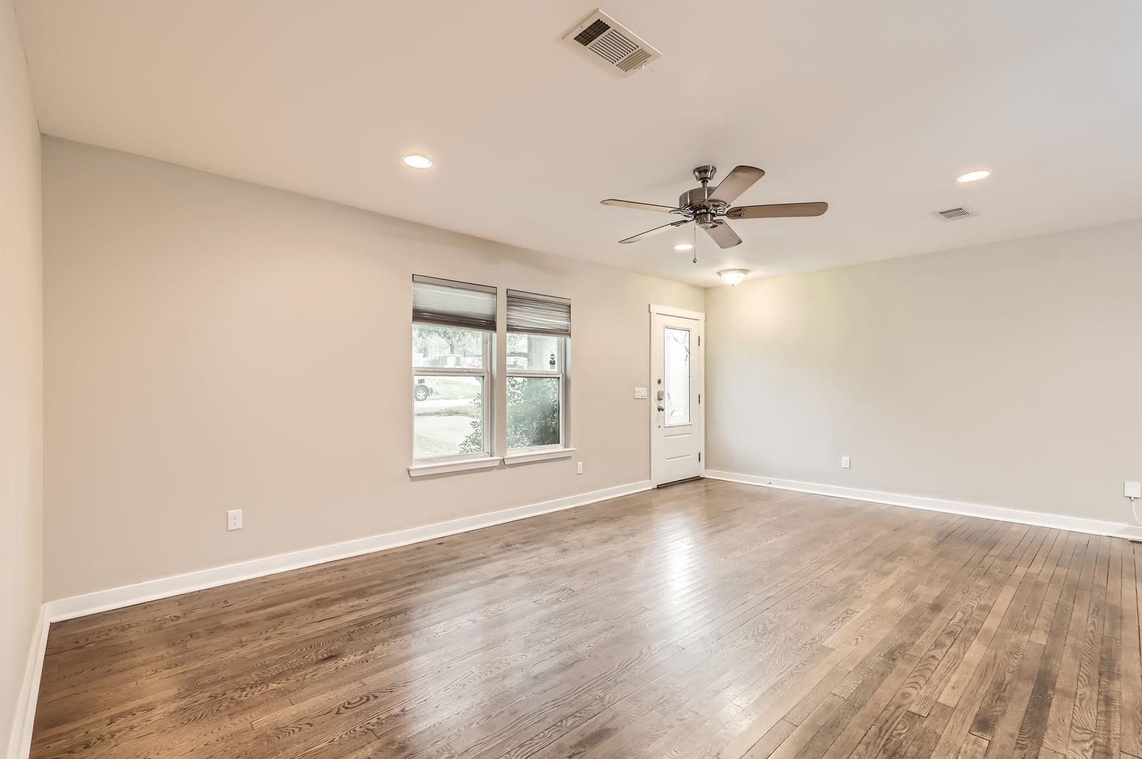 704 Wren Ave Property Photo 7