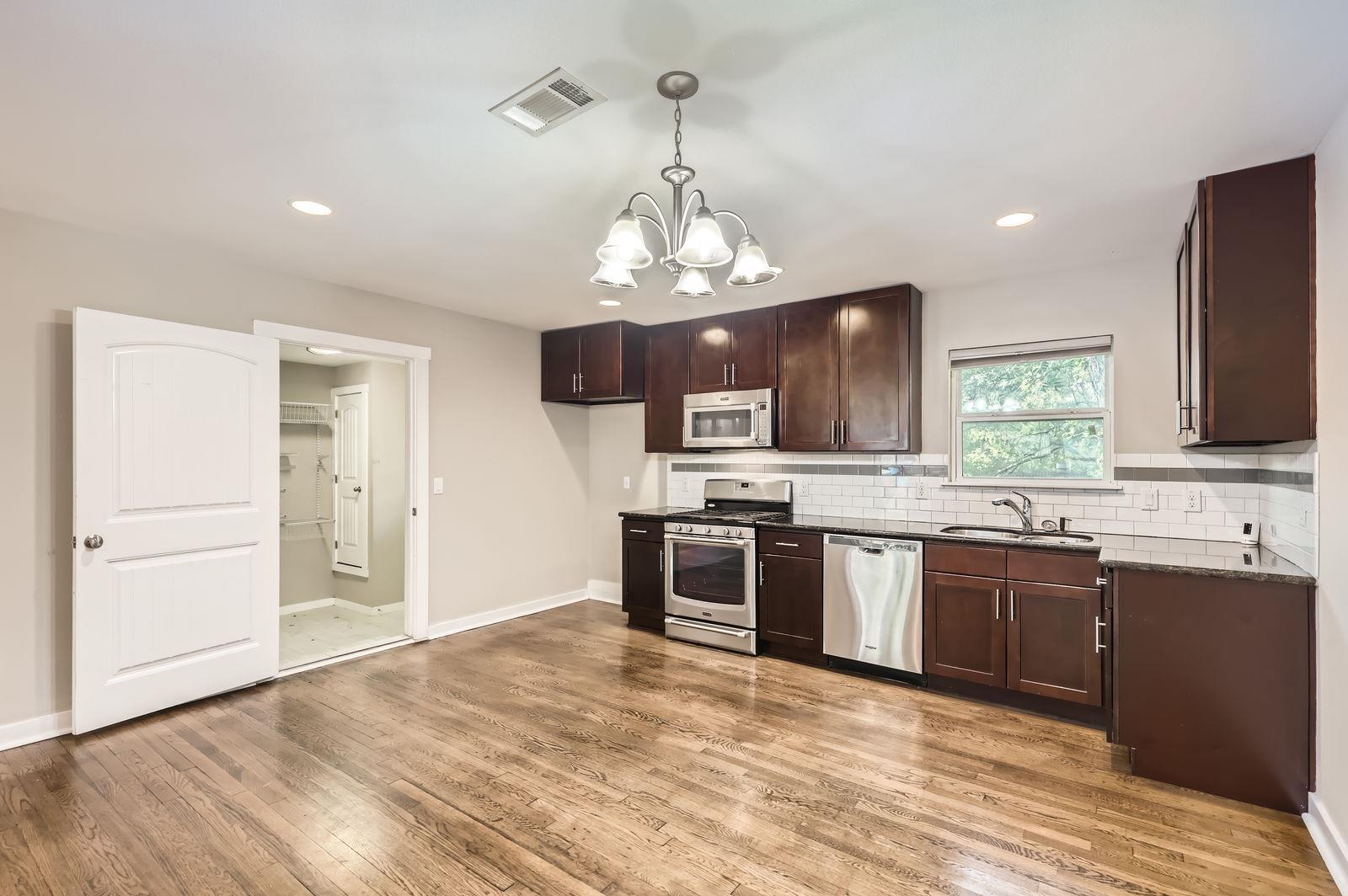 704 Wren Ave Property Photo 9