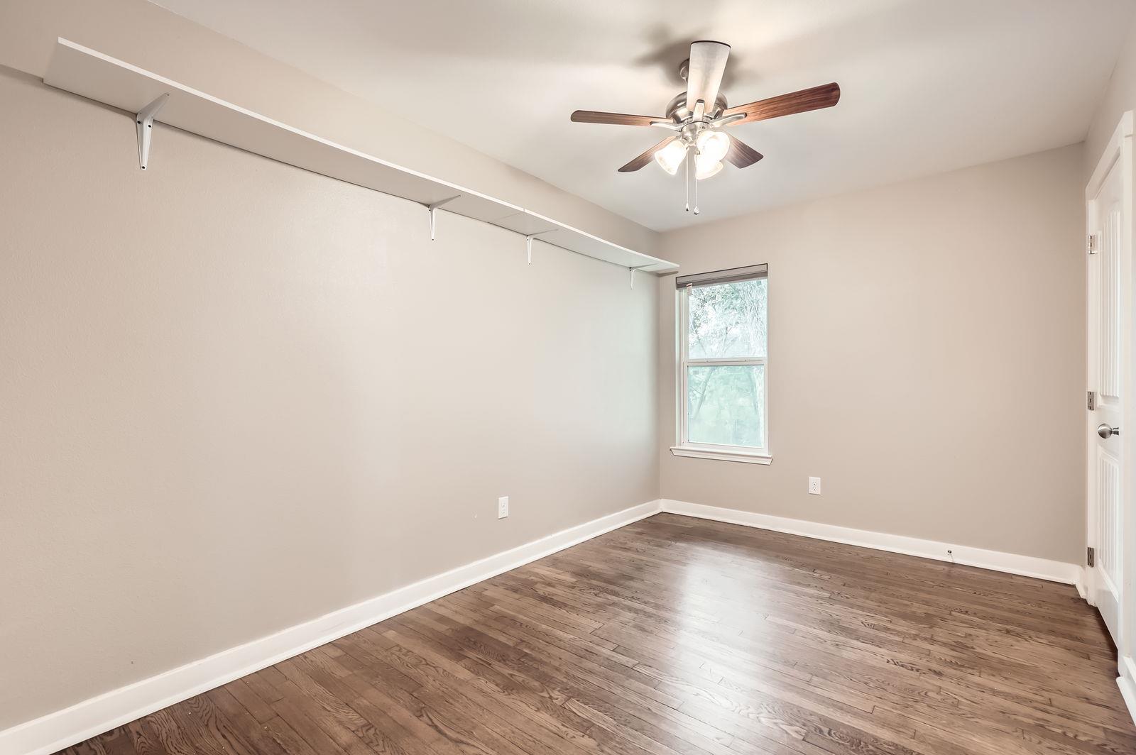 704 Wren Ave Property Photo 17