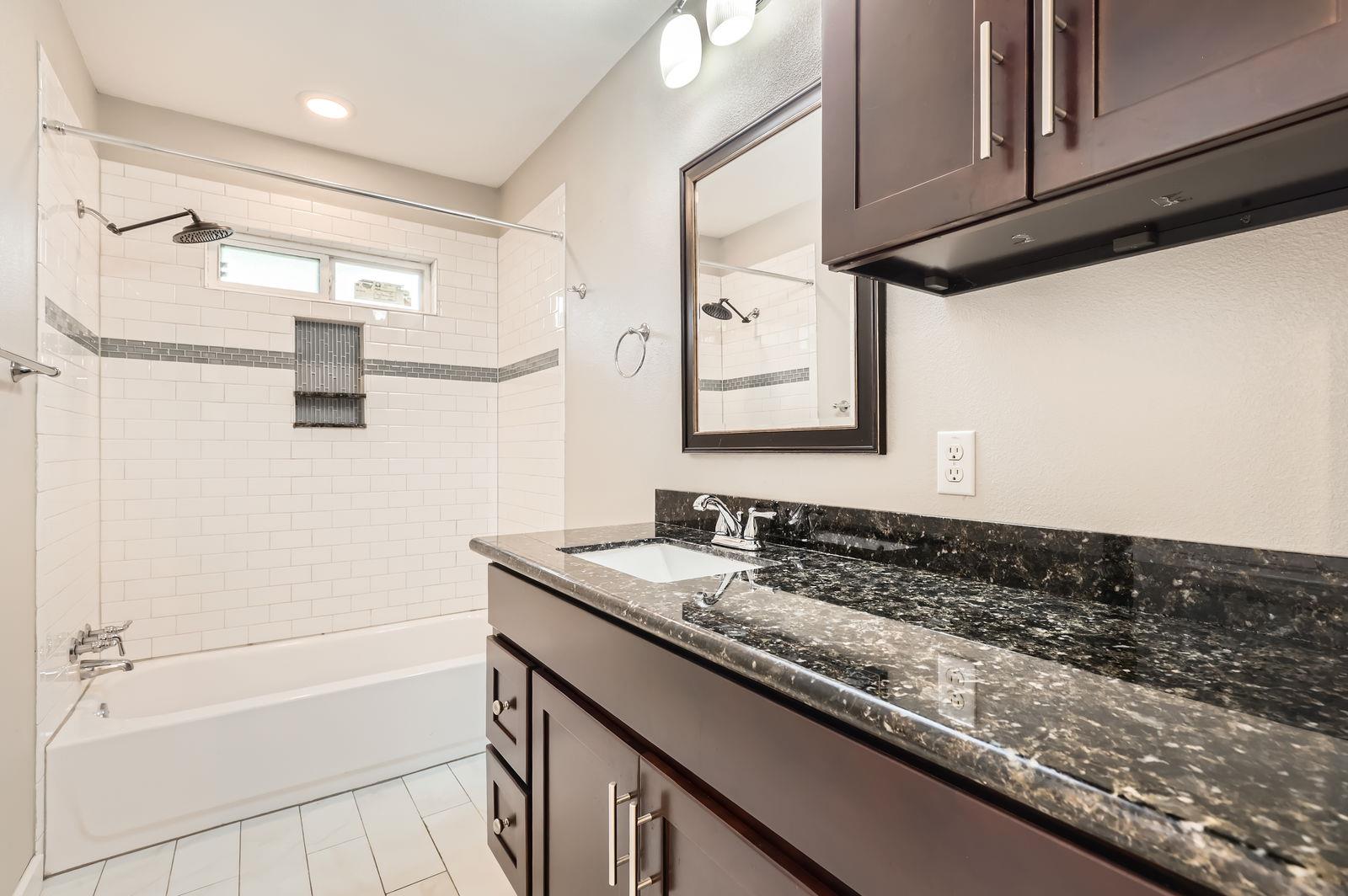 704 Wren Ave Property Photo 23