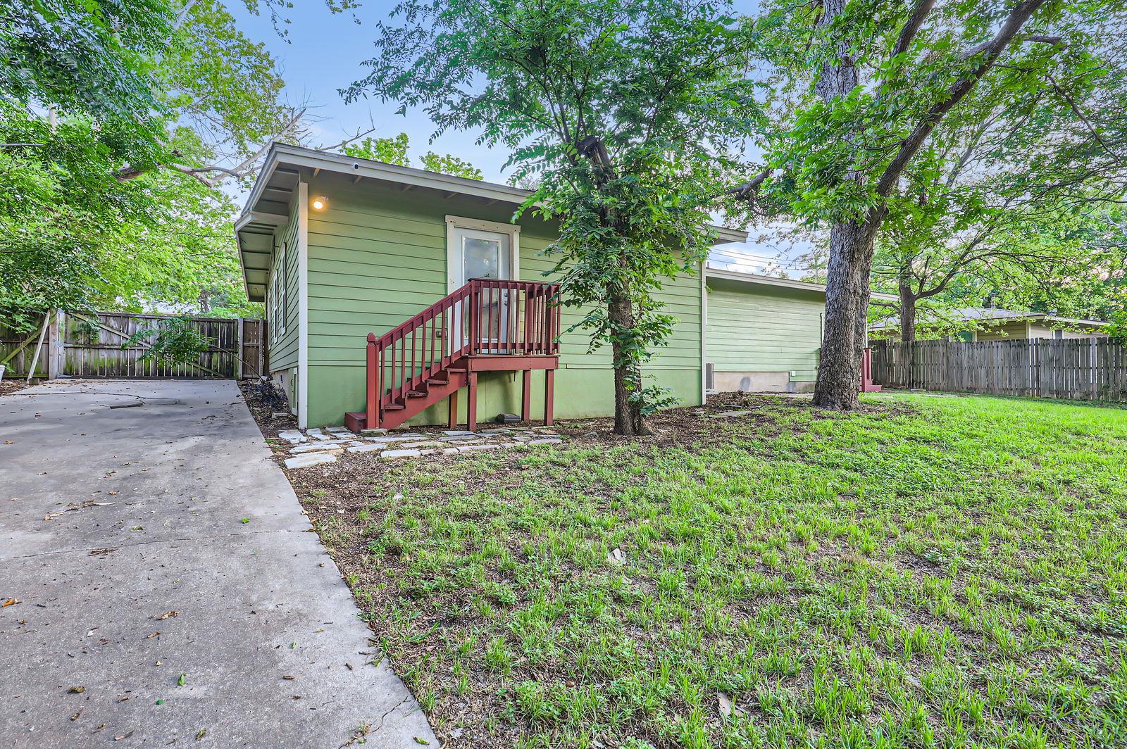 704 Wren Ave Property Photo 28