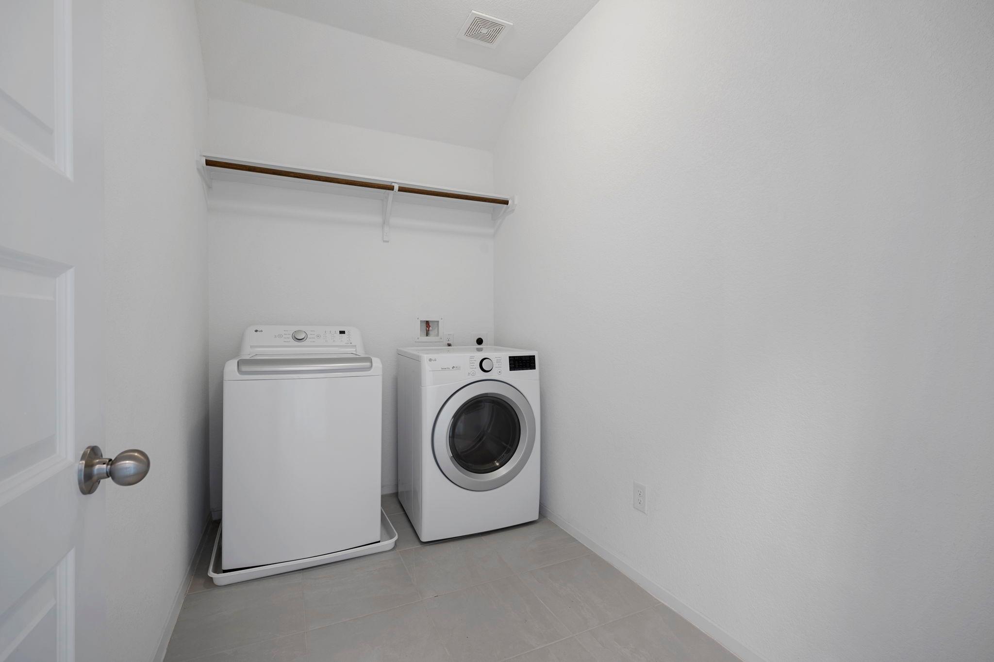 5713 Respinto Dr Property Photo 19