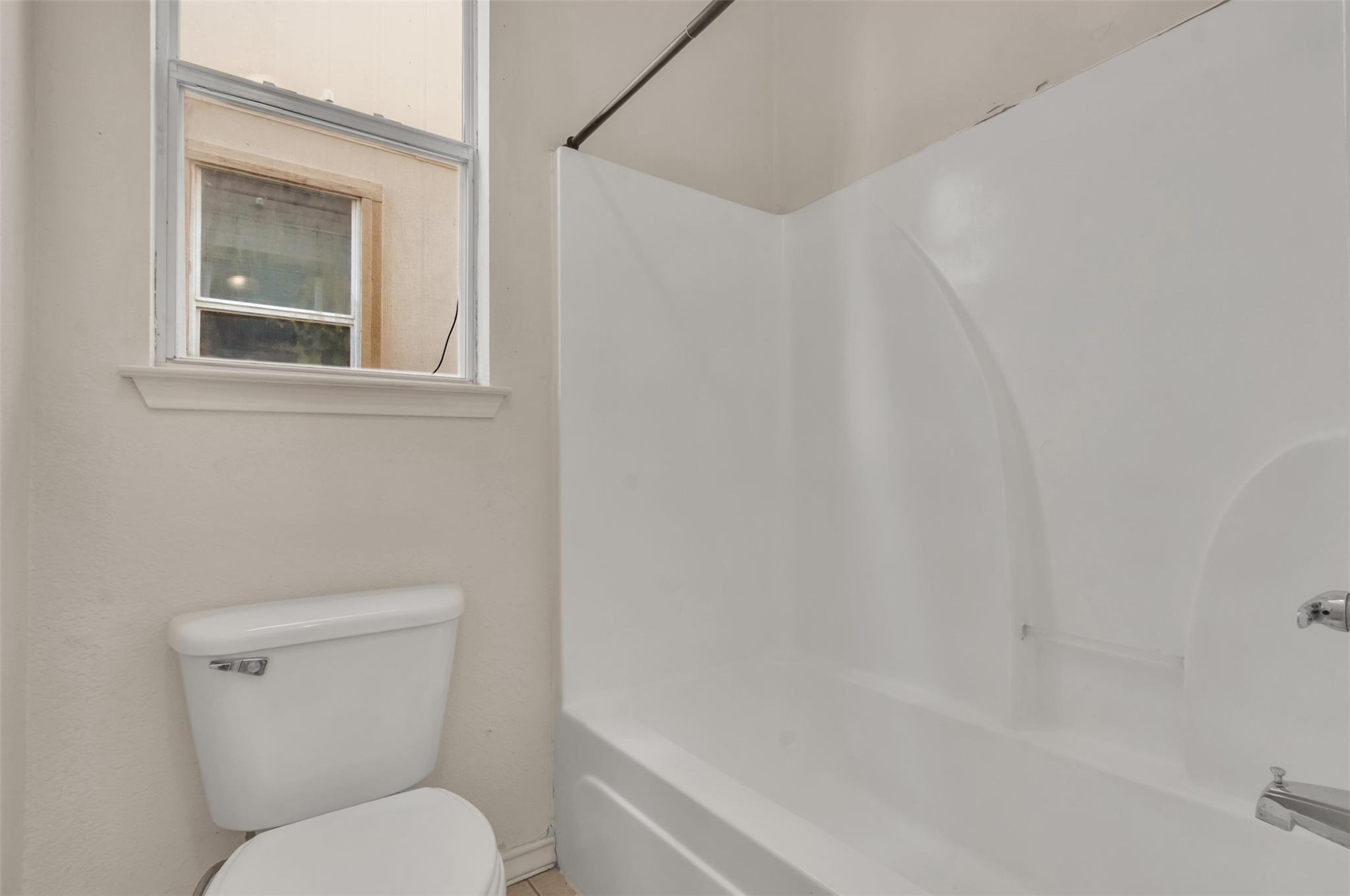 112 G Sandstone Dr #g Property Photo 12