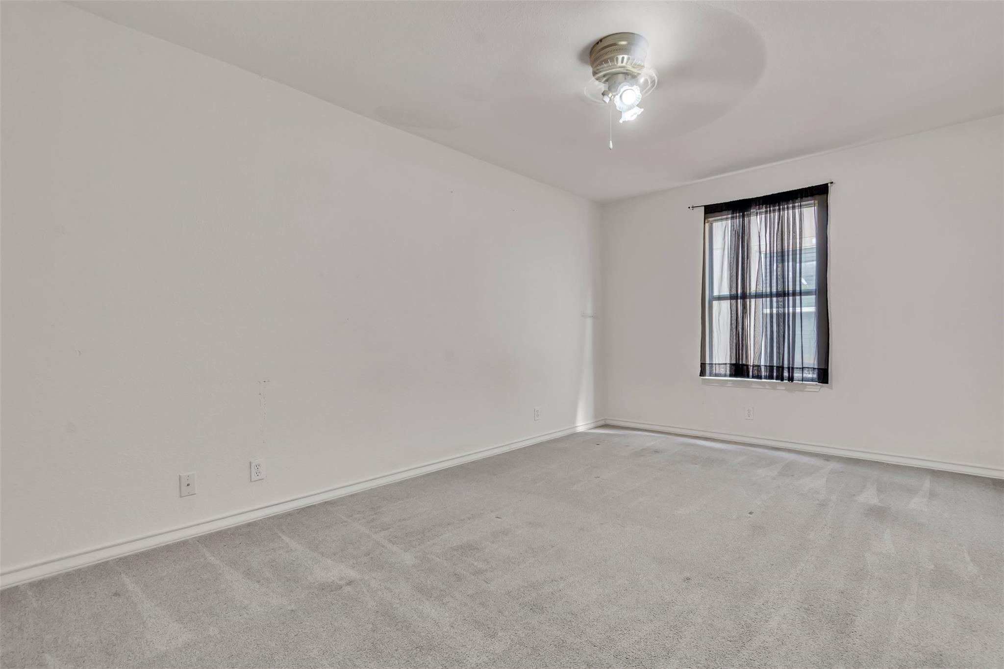 112 G Sandstone Dr #g Property Photo 14
