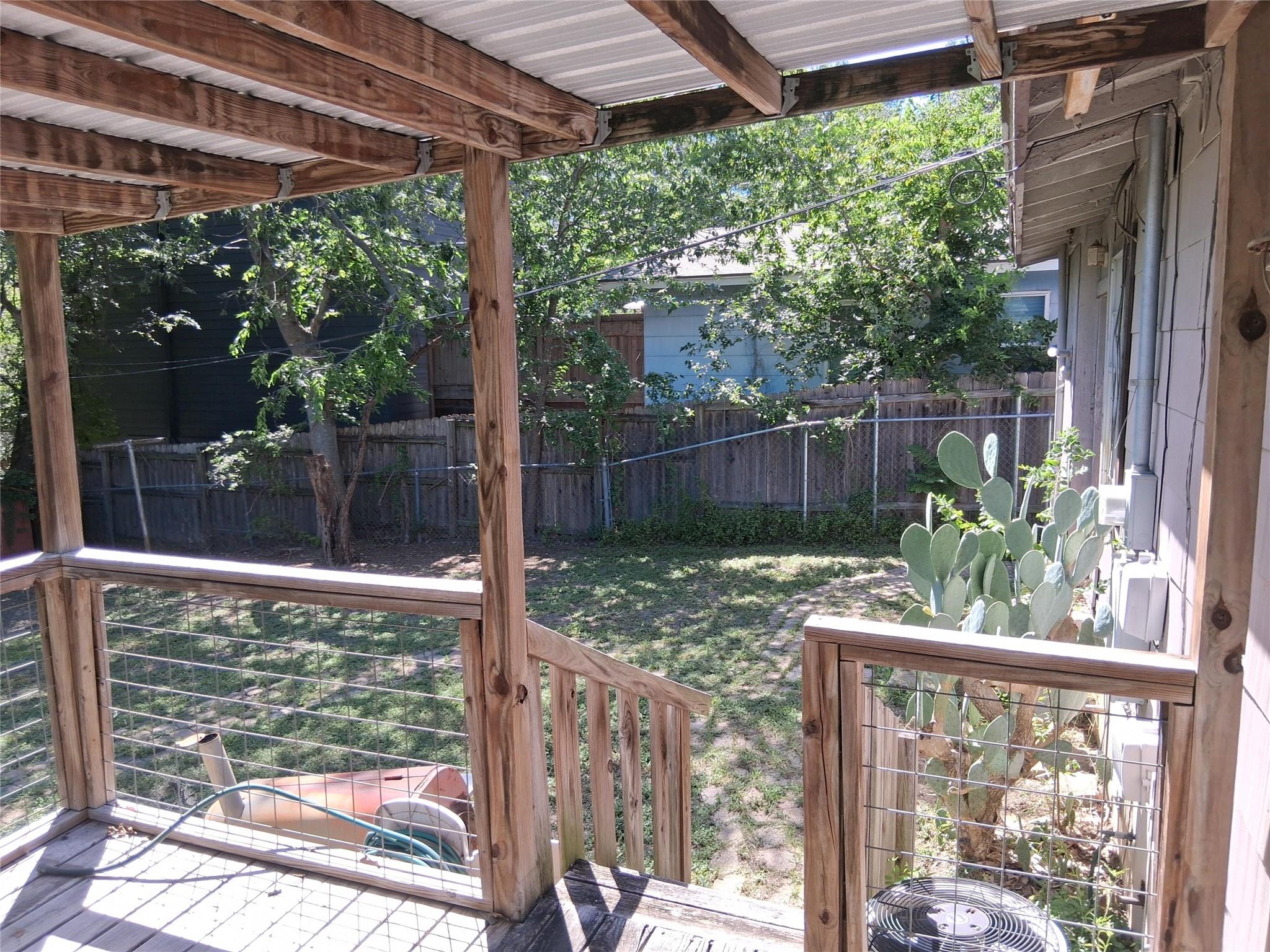 601 Orland Blvd Property Photo 7