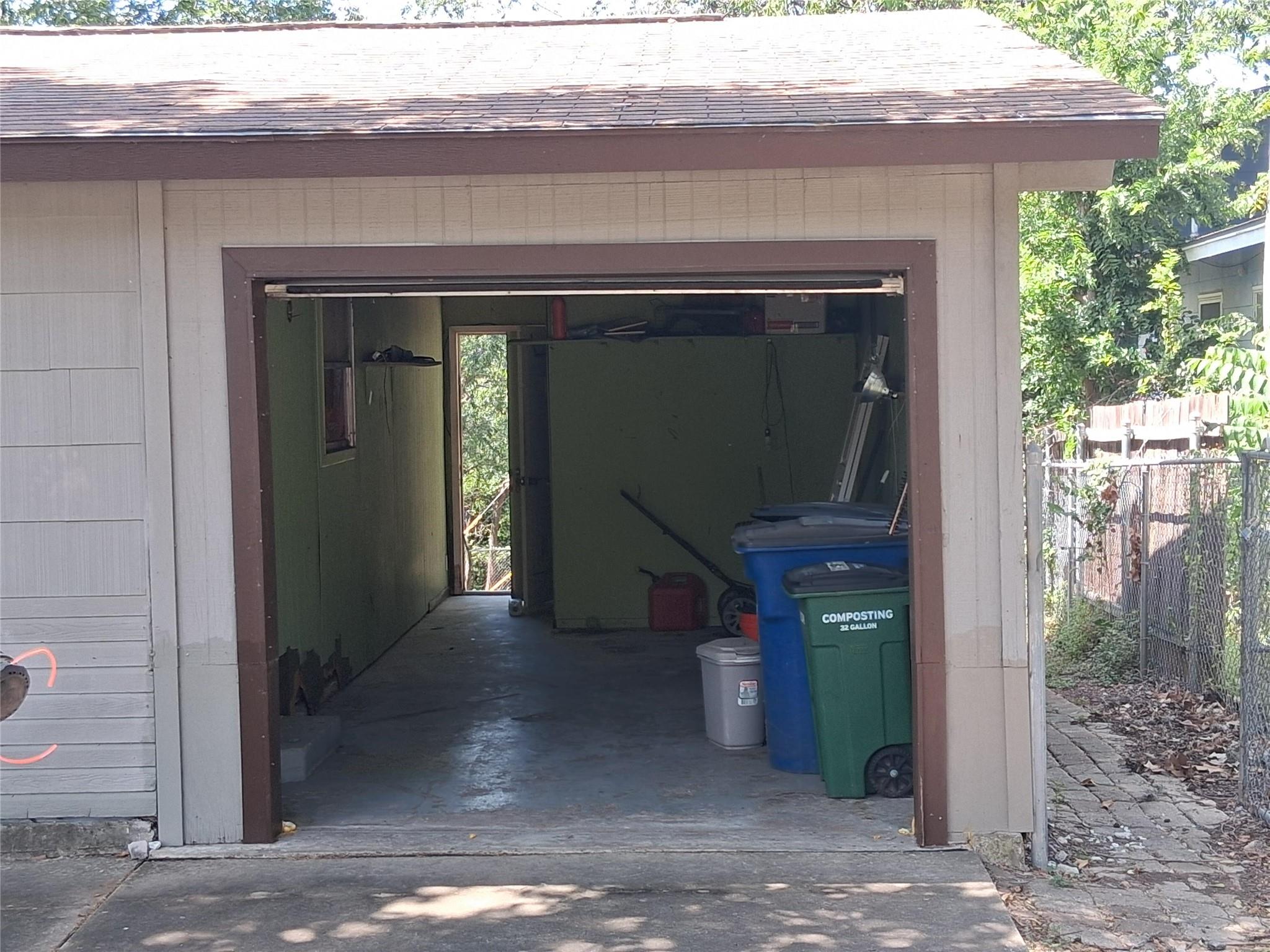 601 Orland Blvd Property Photo 13
