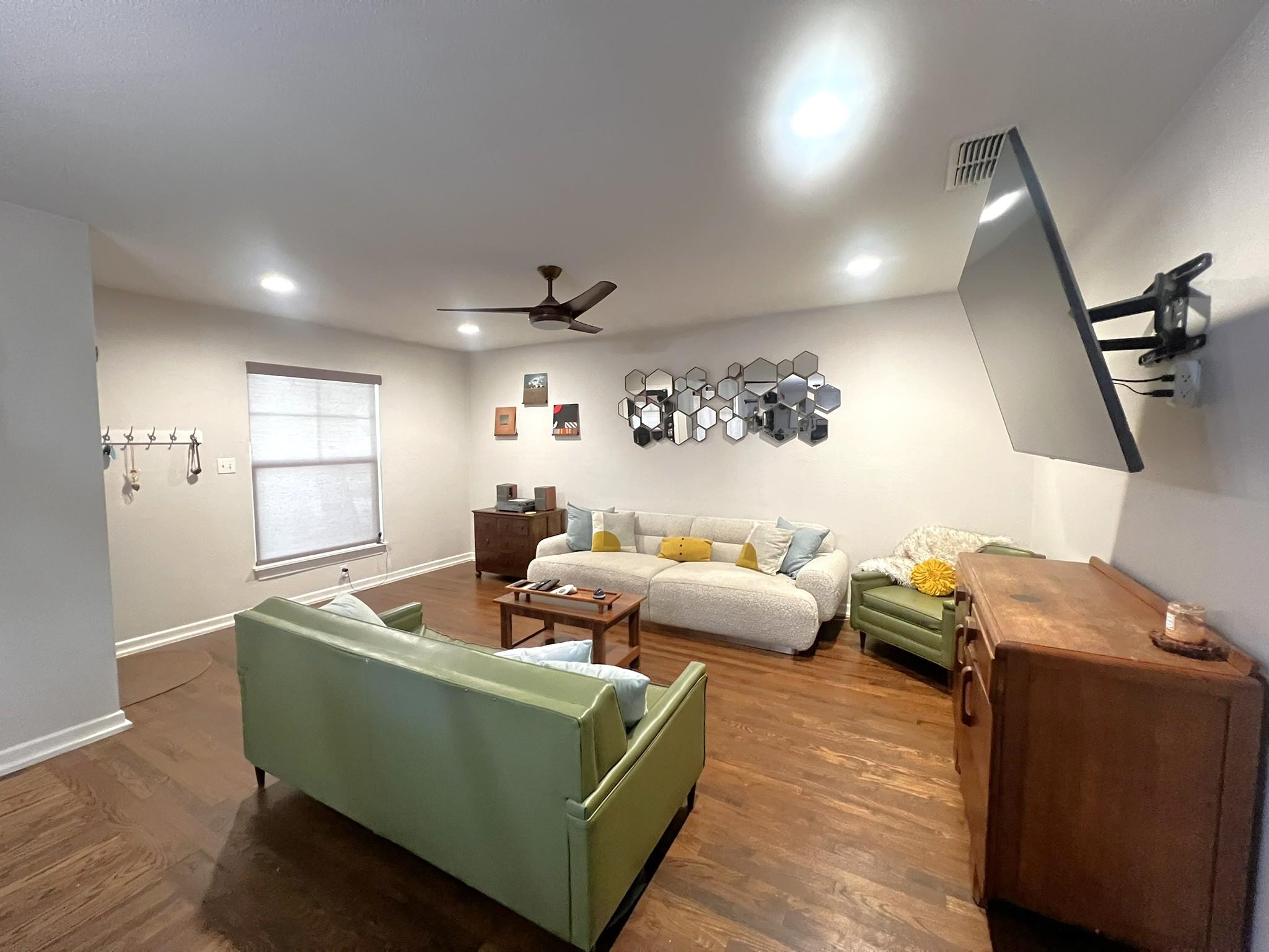 1311 Aggie Ln #a Property Photo 1