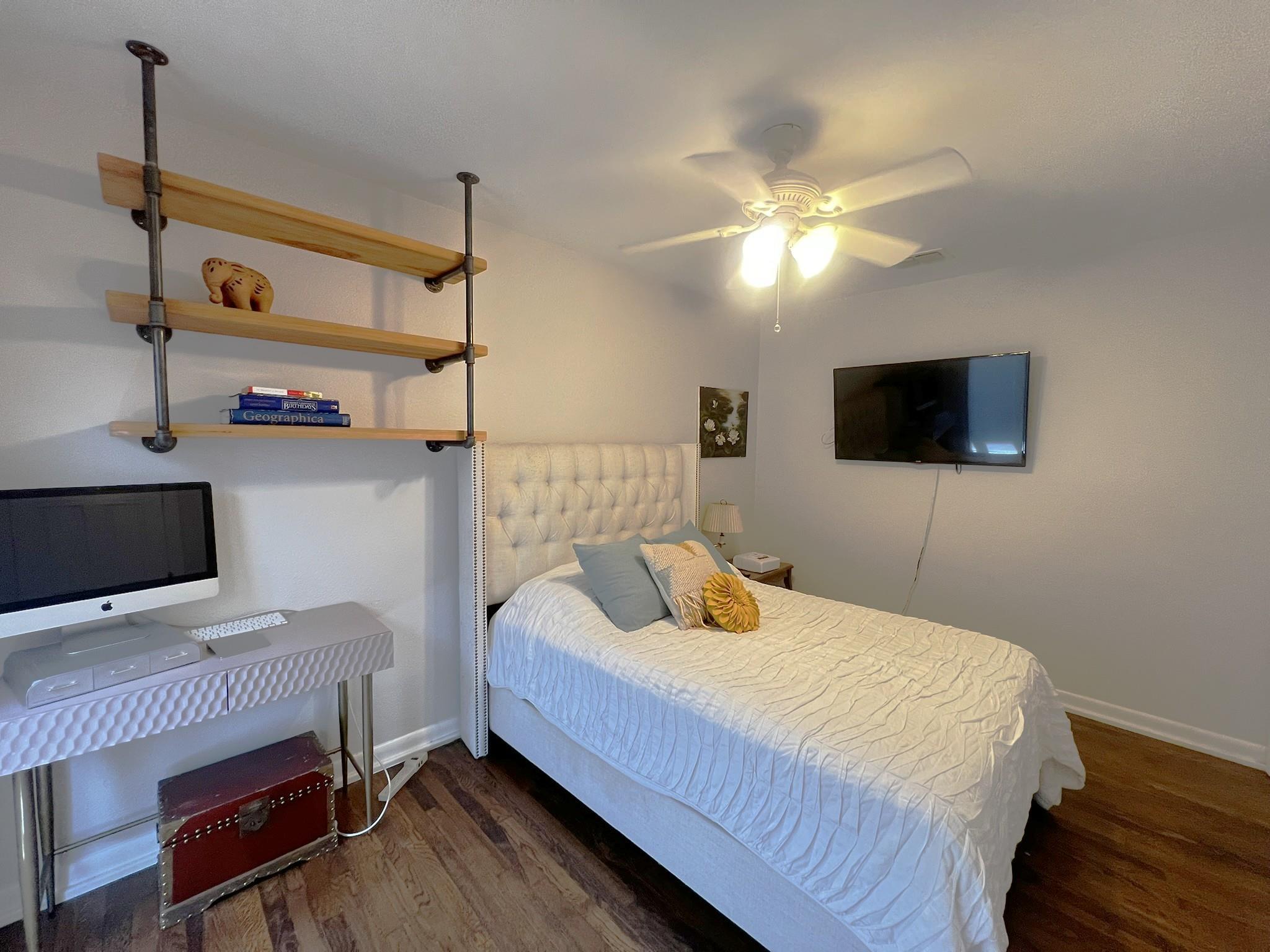 1311 Aggie Ln #a Property Photo 10