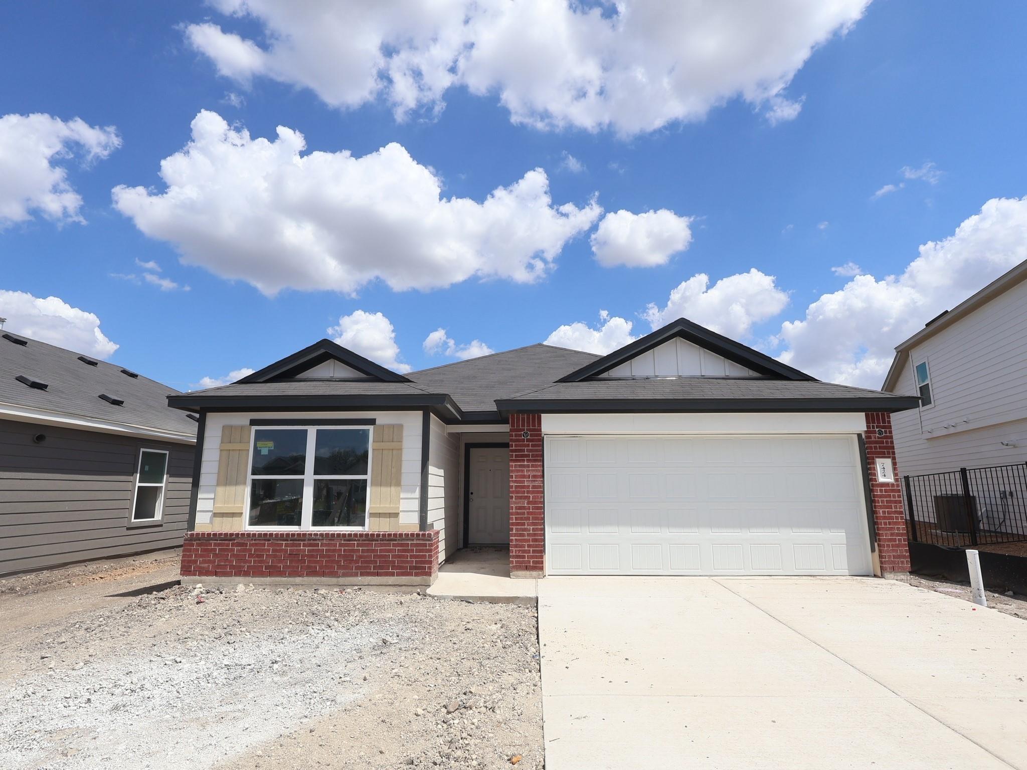 7424 Pullman Cv Property Photo 1