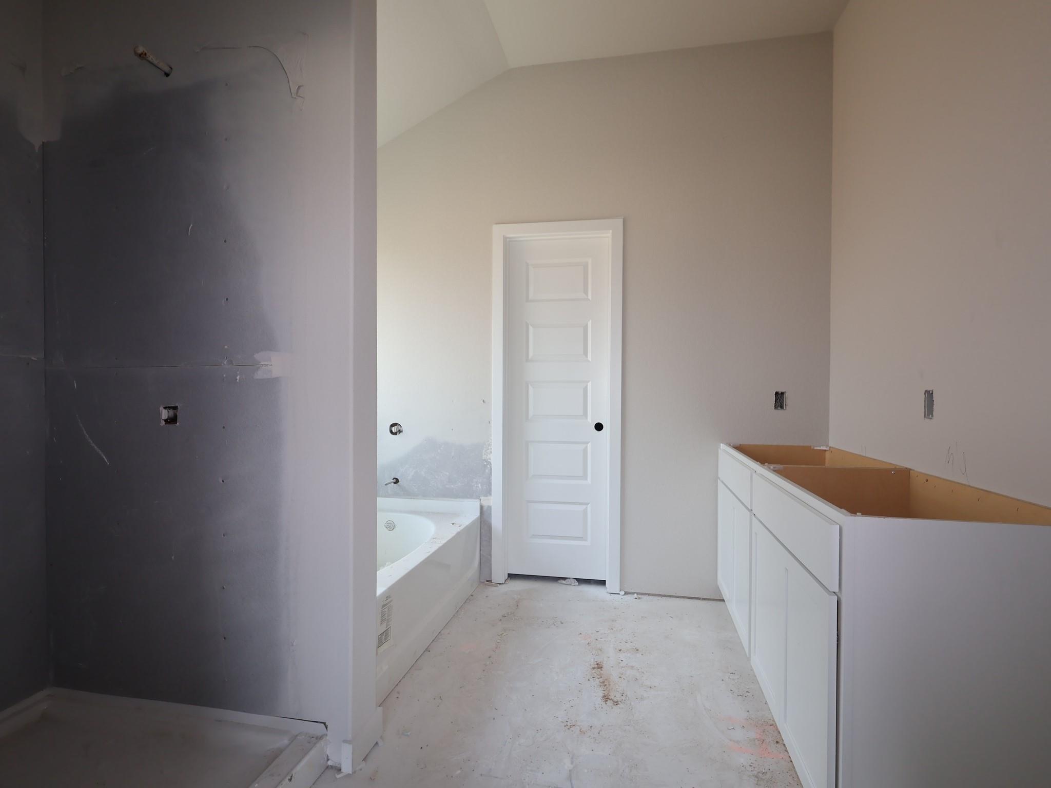 7424 Pullman Cv Property Photo 8