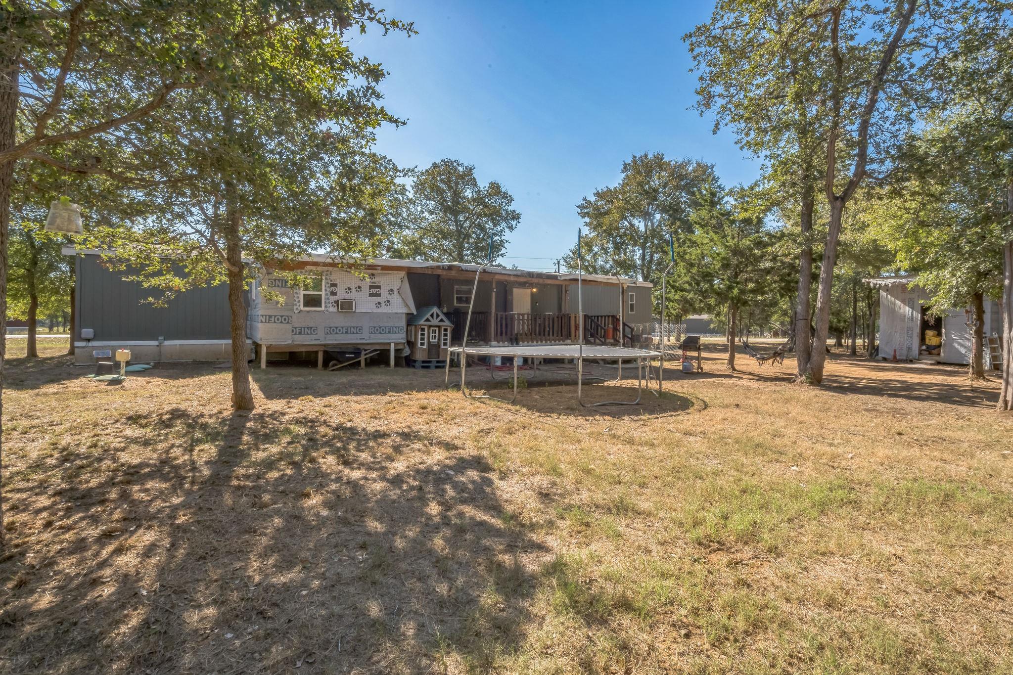 1112 Maverick Dr Property Photo 4