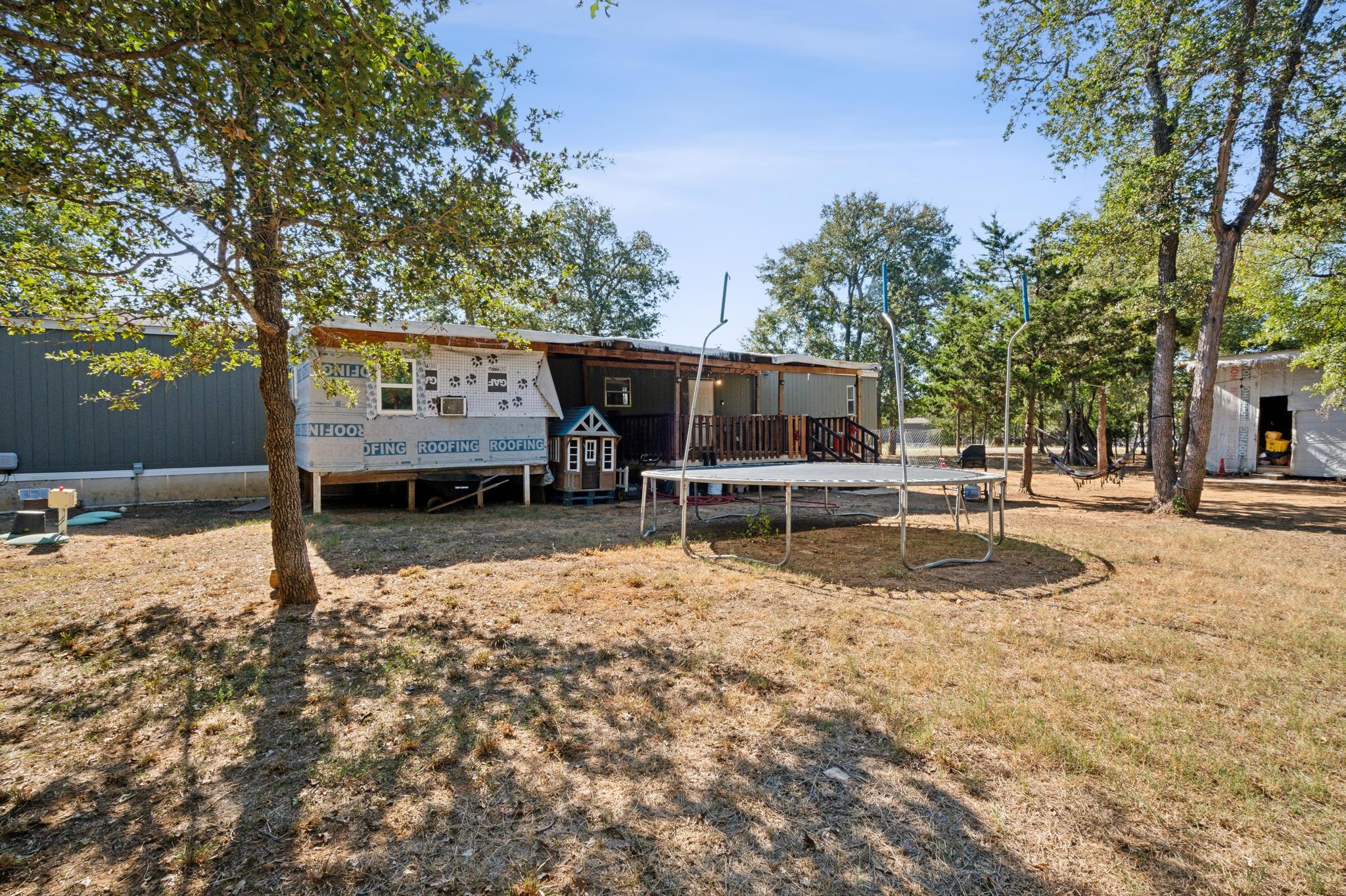 1112 Maverick Dr Property Photo 5