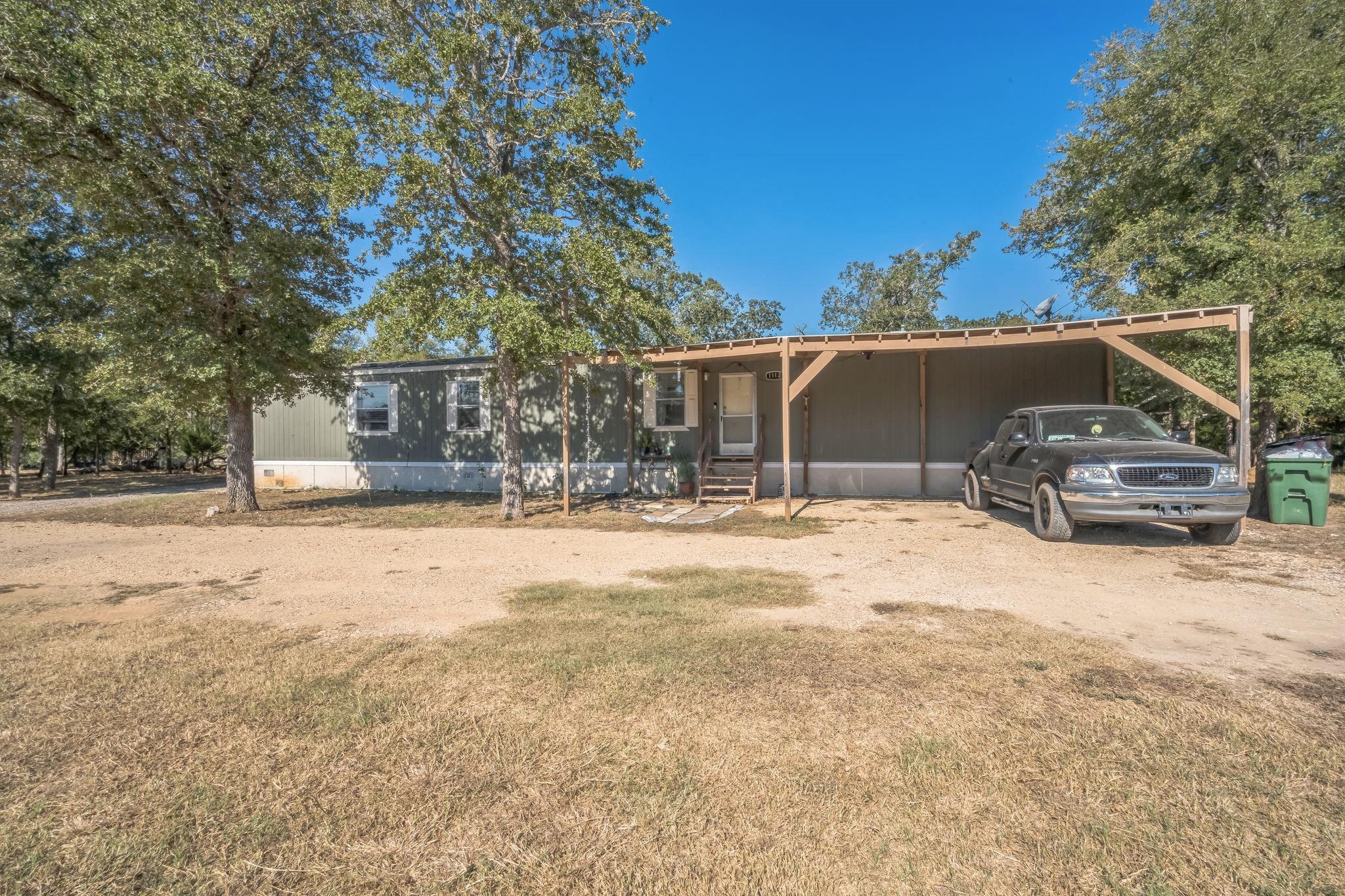 1112 Maverick Dr Property Photo 6