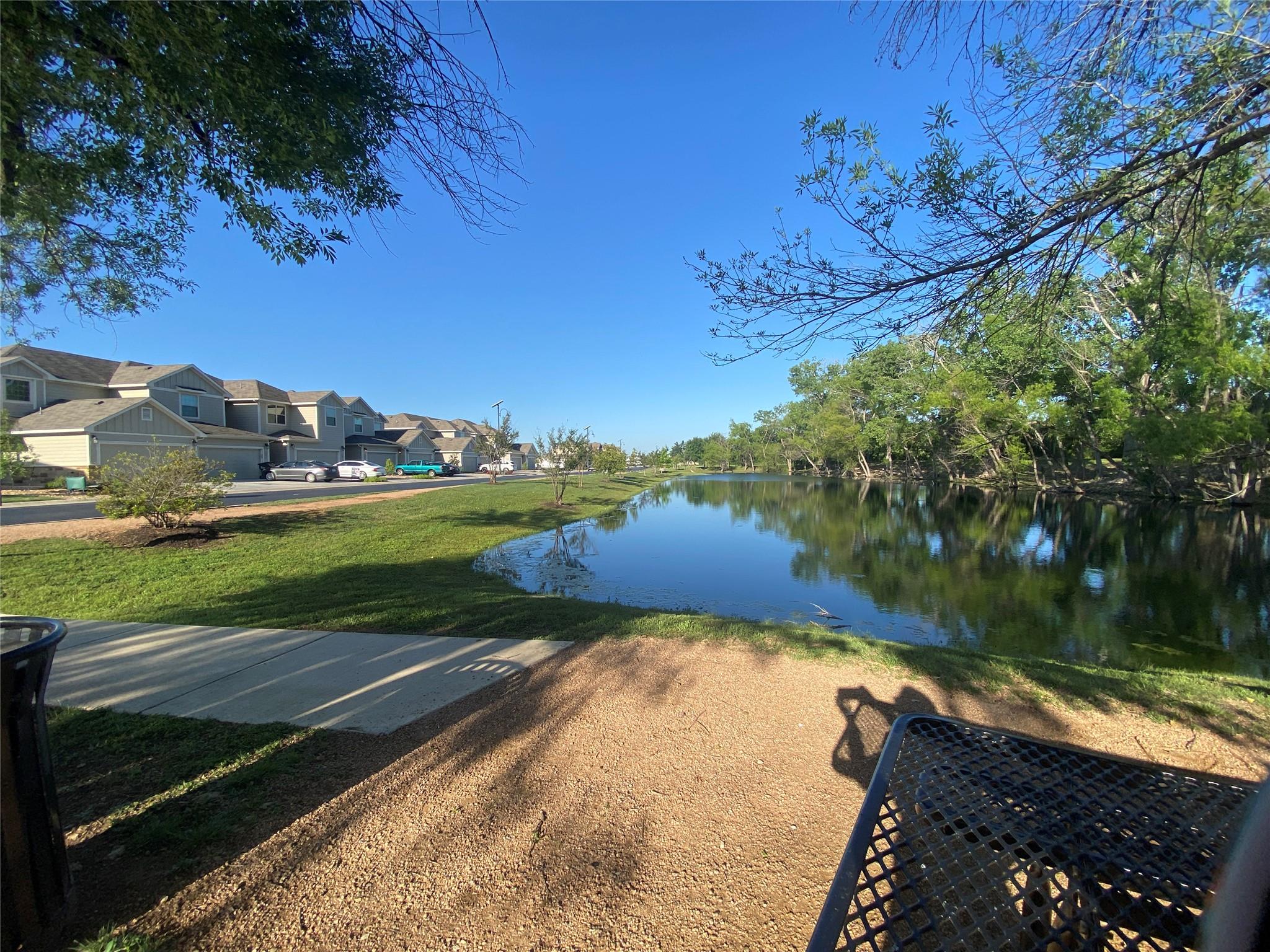 351 Madison Oaks Ave #3b Property Photo 1