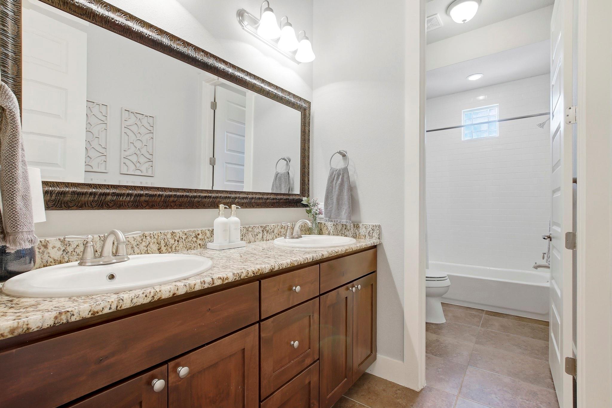 128 Tuscany Way Property Photo 29