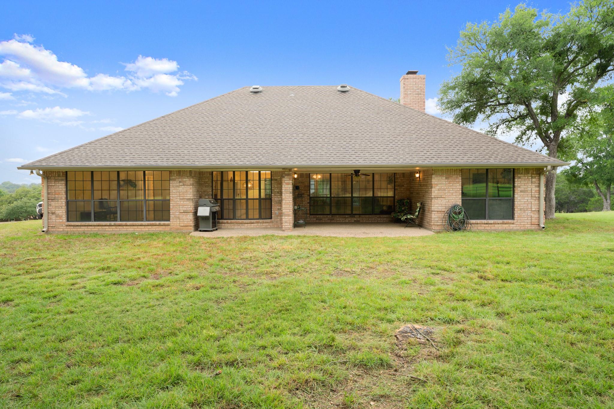 3905 Broken Arrow Dr Property Photo 7