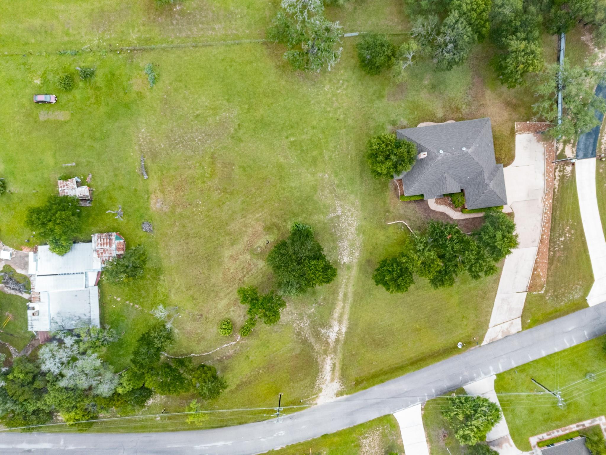 3905 Broken Arrow Dr Property Photo 25