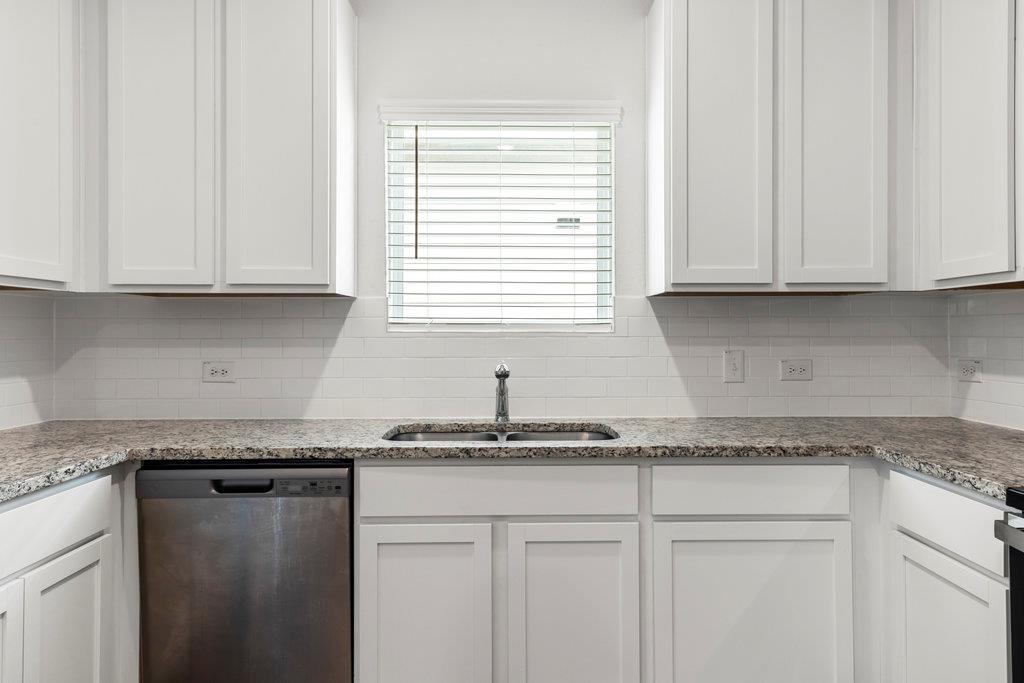 104 Katie Elder Dr Property Photo 14