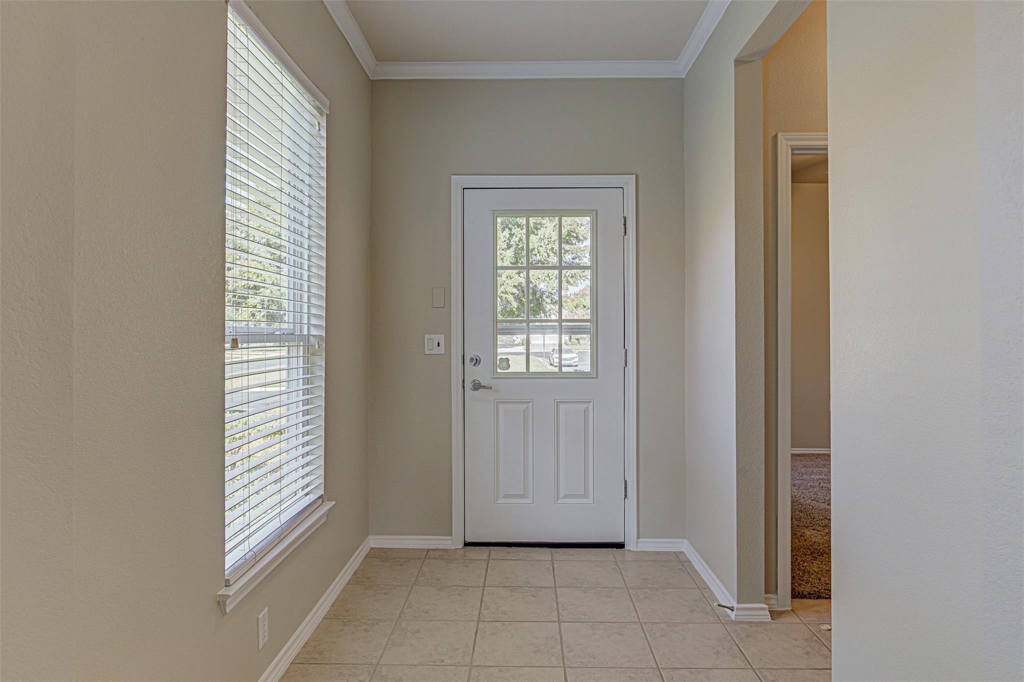 401 Bonham Loop Property Photo 7