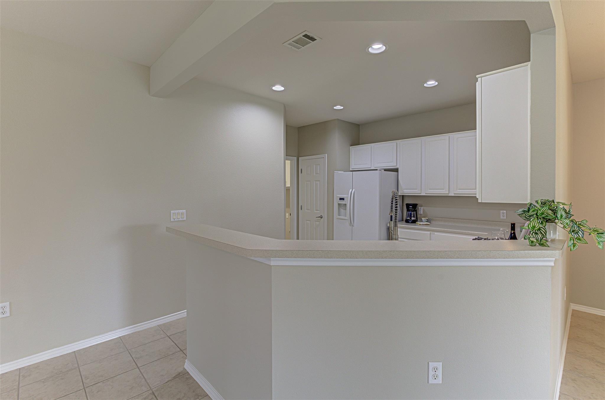 401 Bonham Loop Property Photo 13