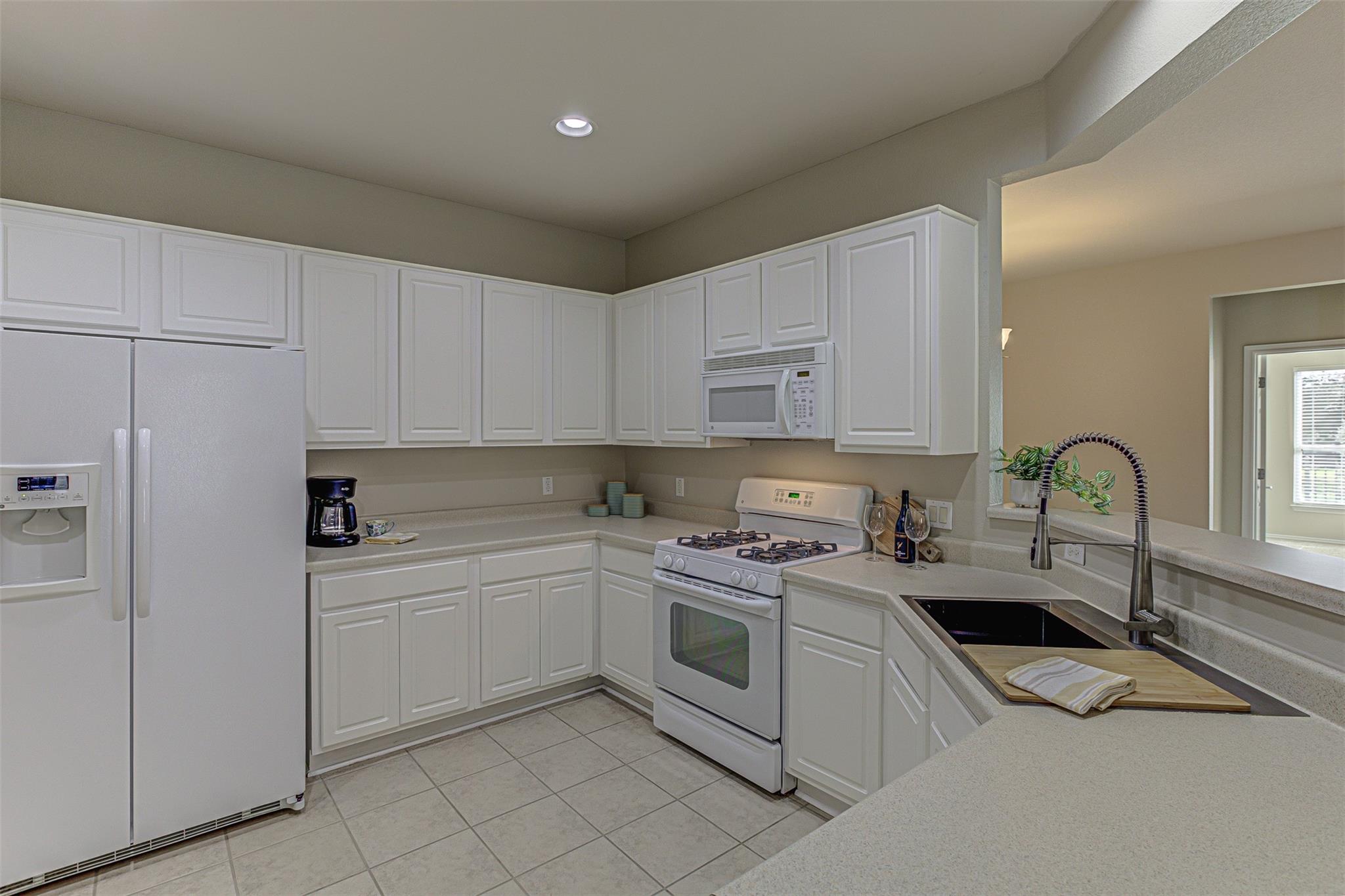 401 Bonham Loop Property Photo 14