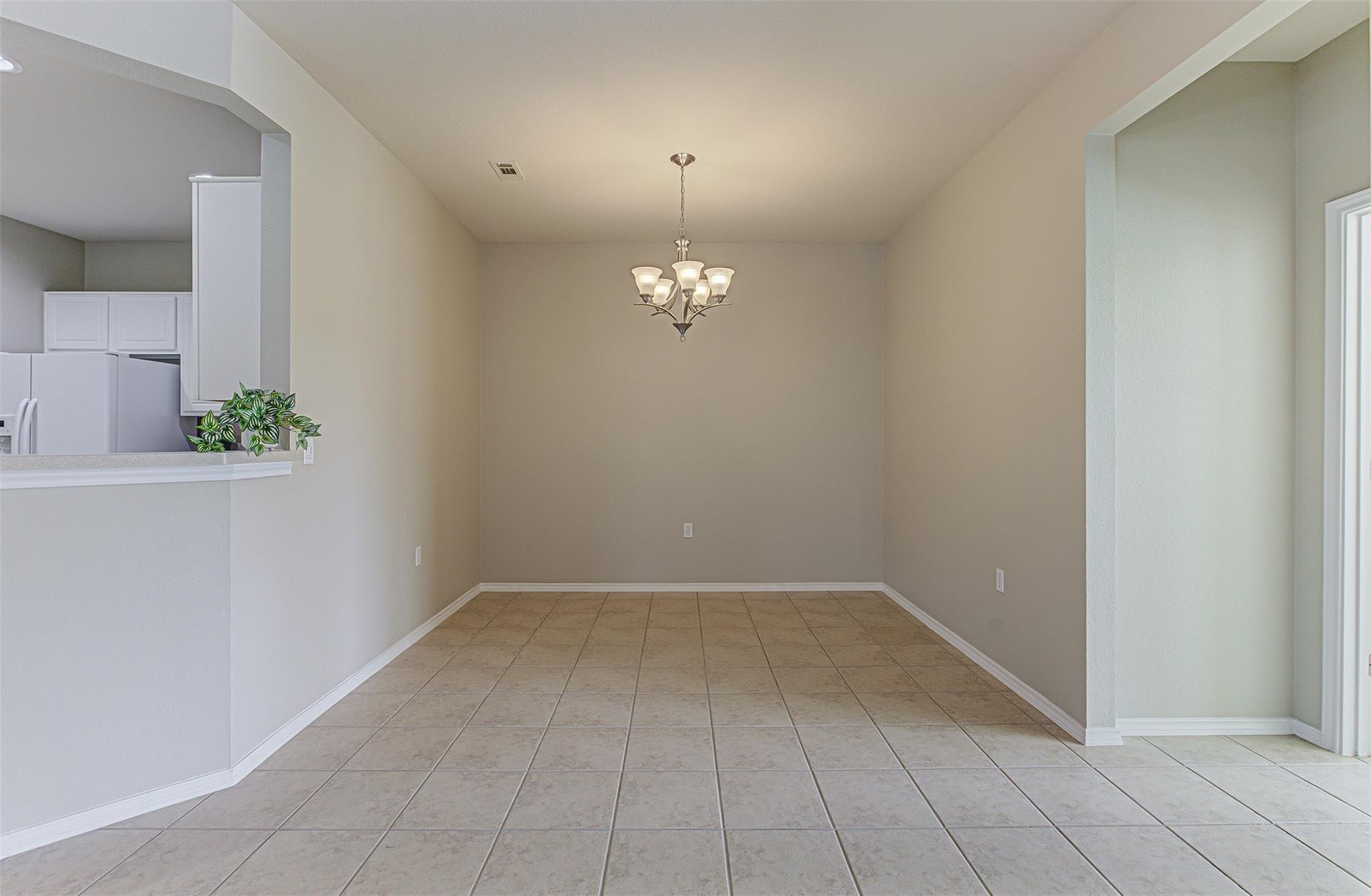 401 Bonham Loop Property Photo 19